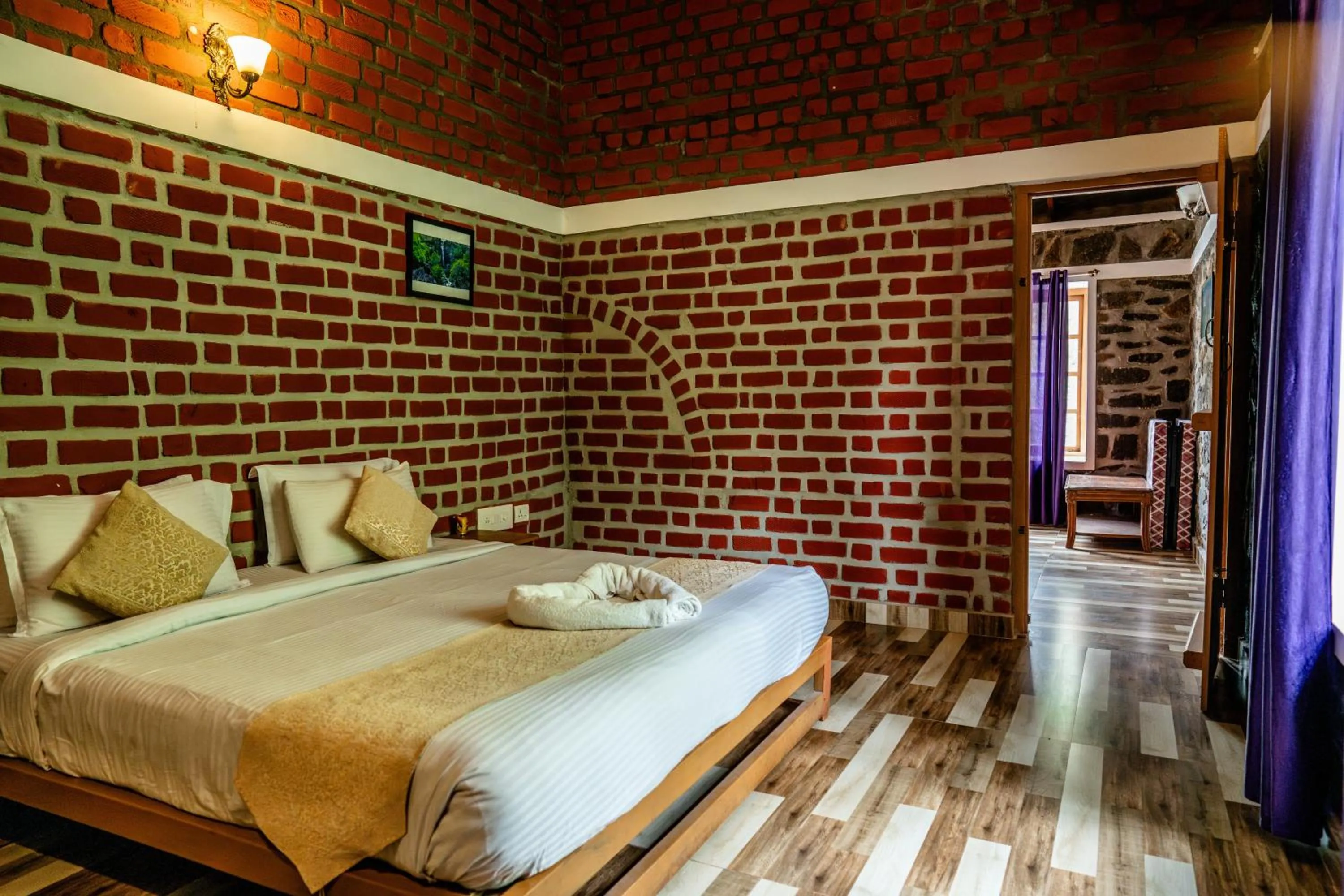 Photo of the whole room, Bed in Zacs Valley Resort & Wellness Retreat Kodaikanal