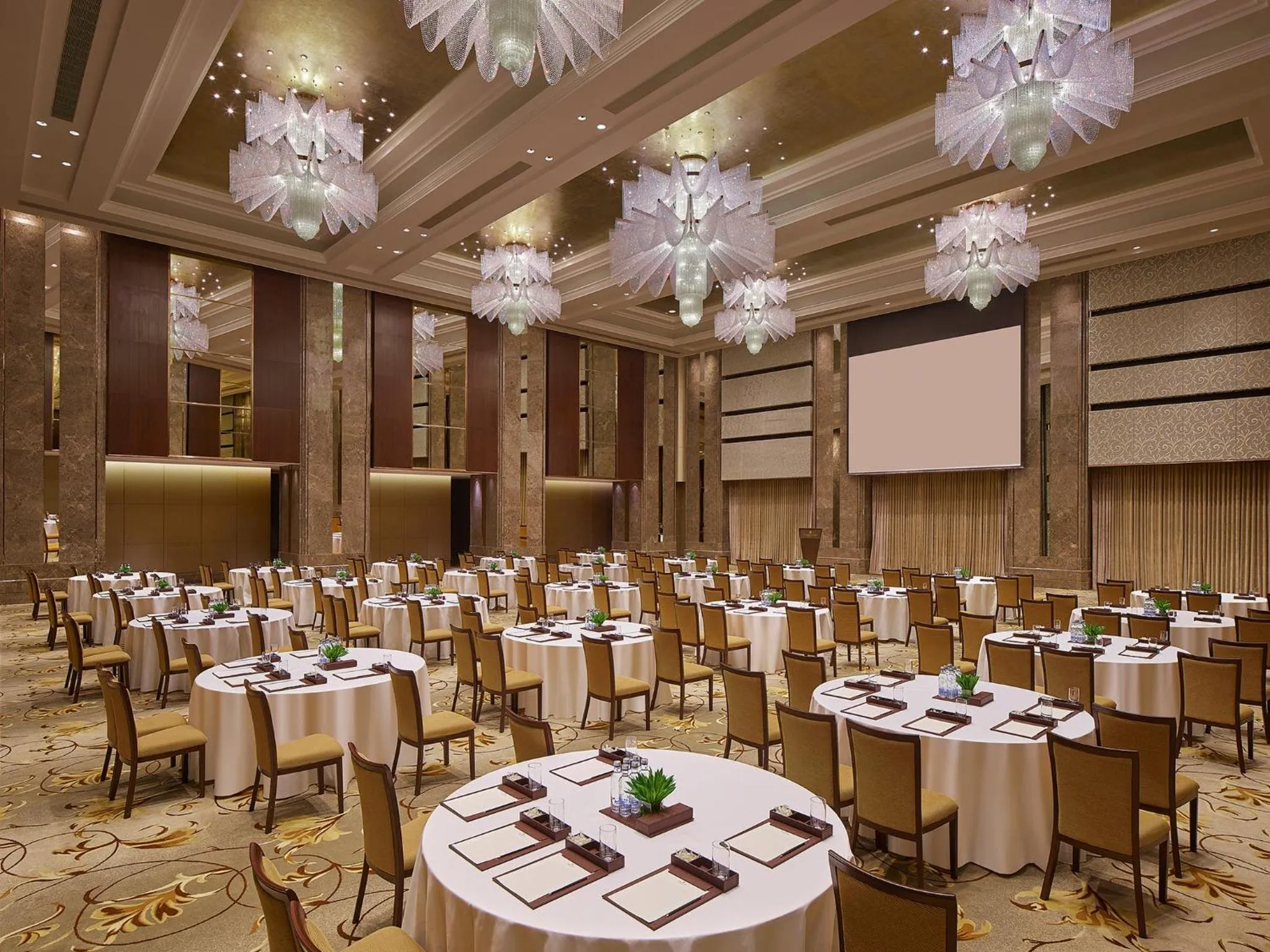 Banquet/Function facilities in Shangri-La Bengaluru