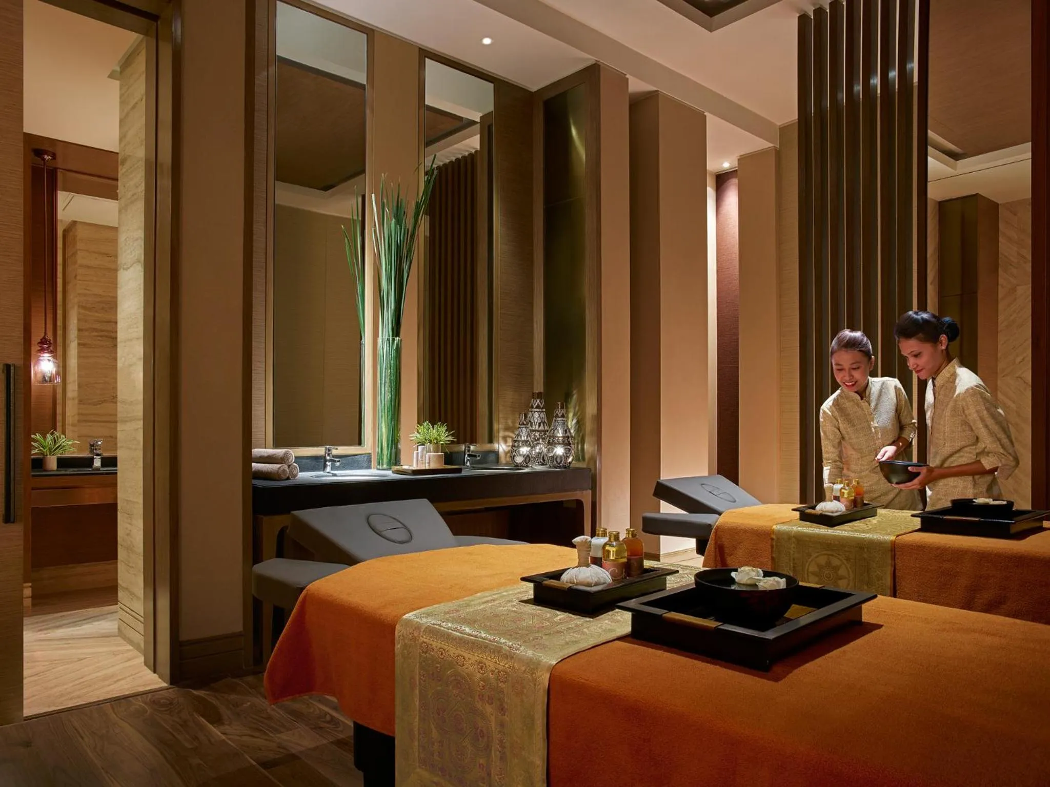 Massage, Bed in Shangri-La Bengaluru