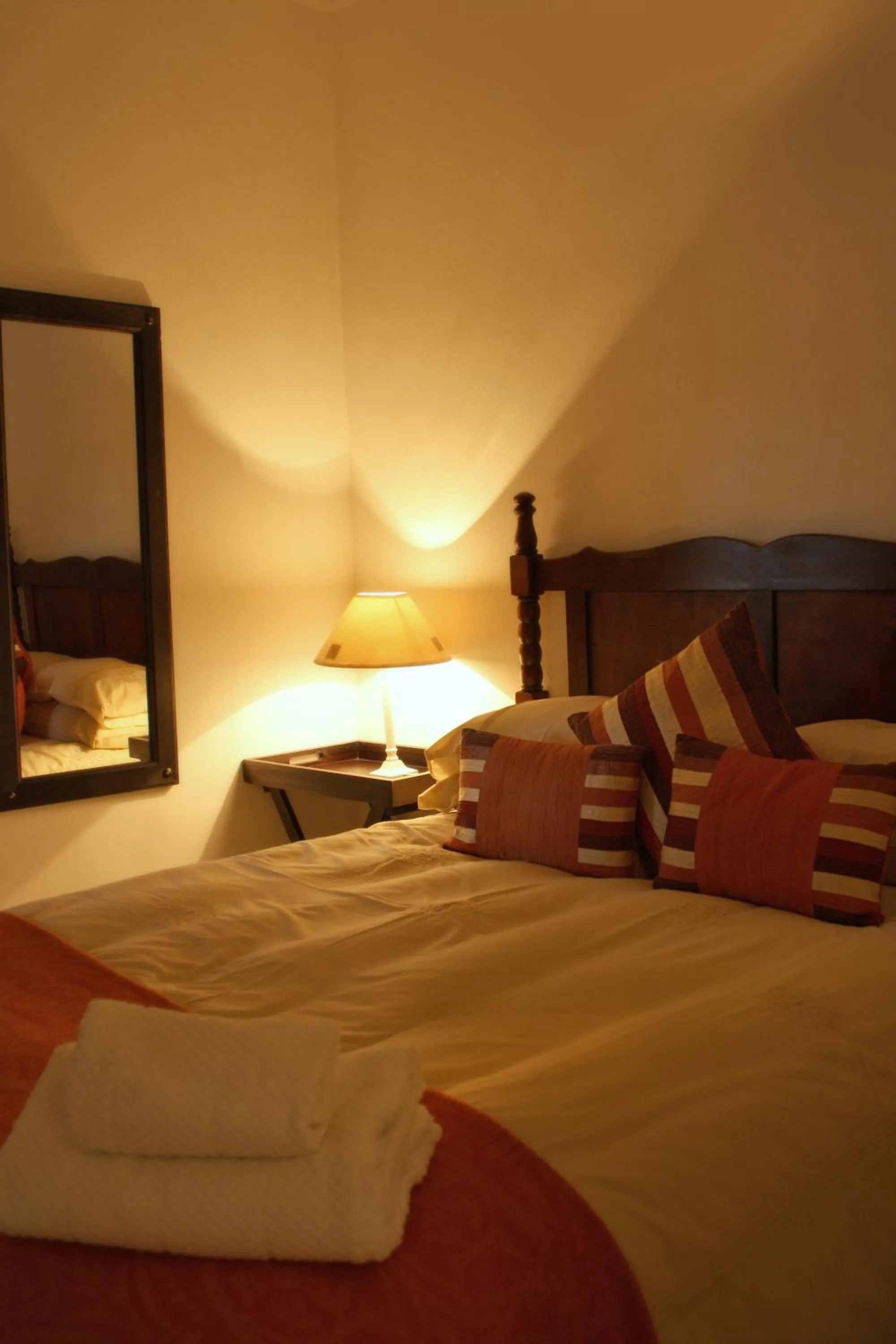 Bed in Lemon & Lime Guesthouse