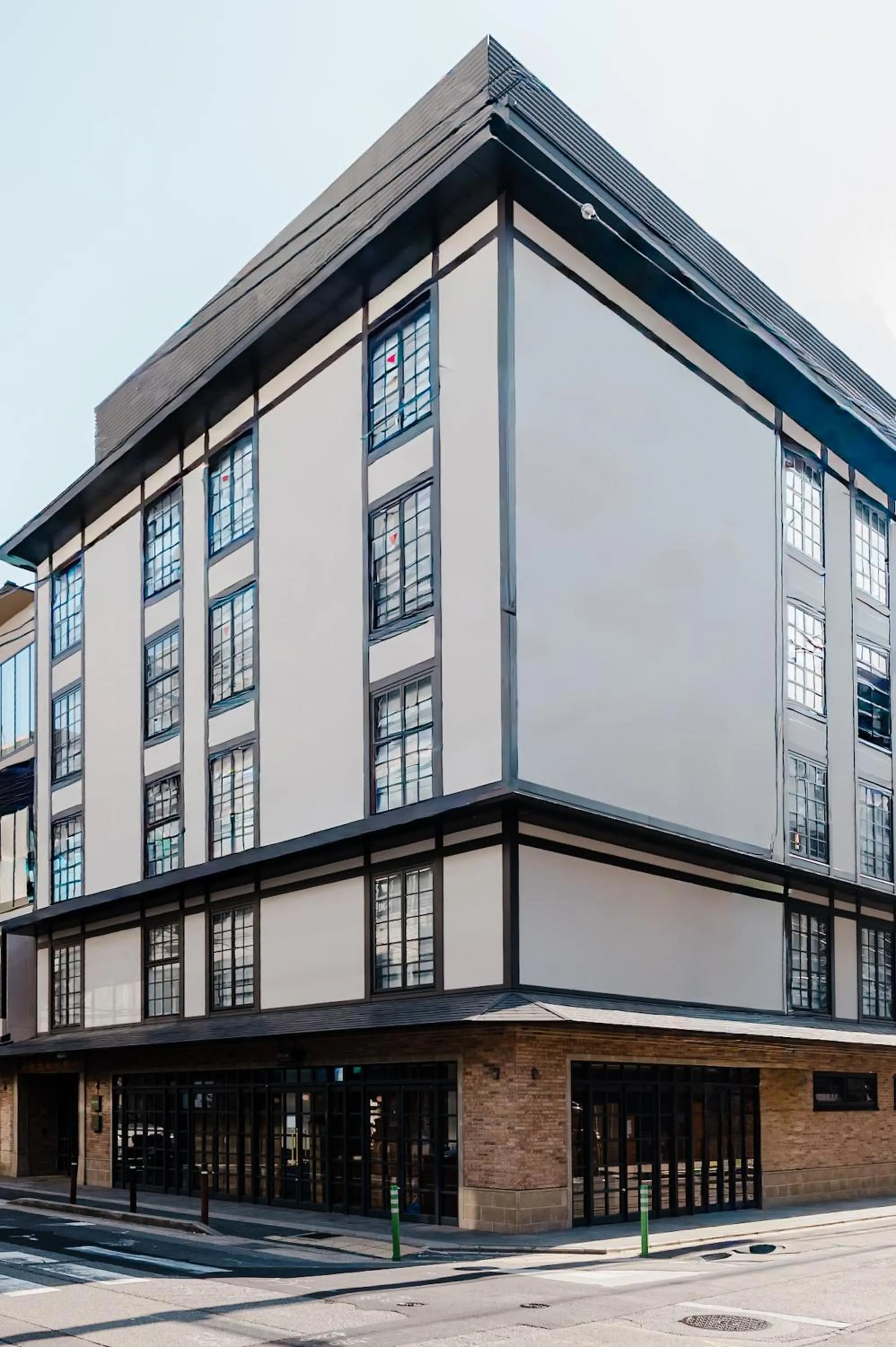 Property building in KIORI Exec Muromachi