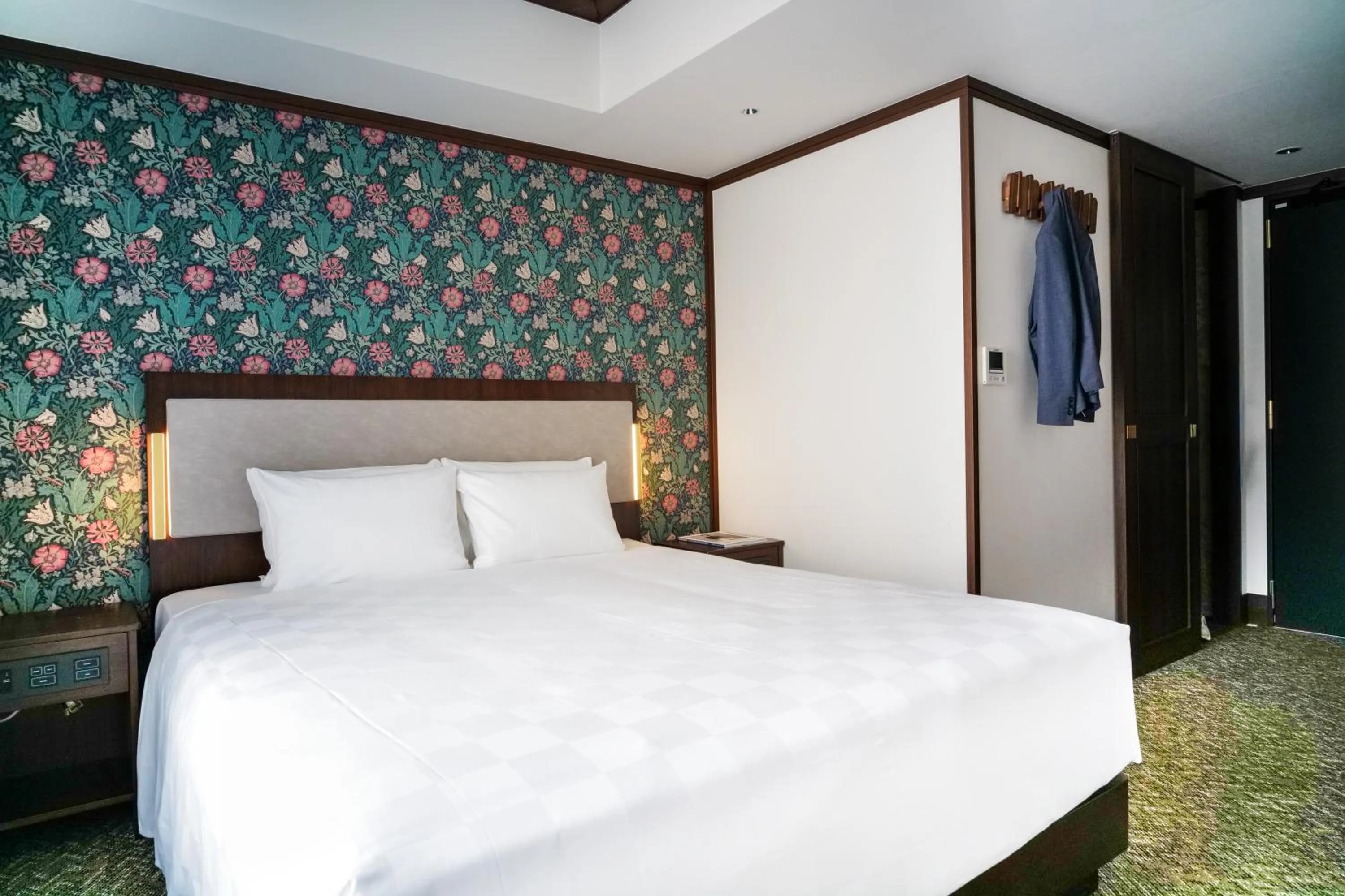 Bedroom, Bed in KIORI Exec Muromachi