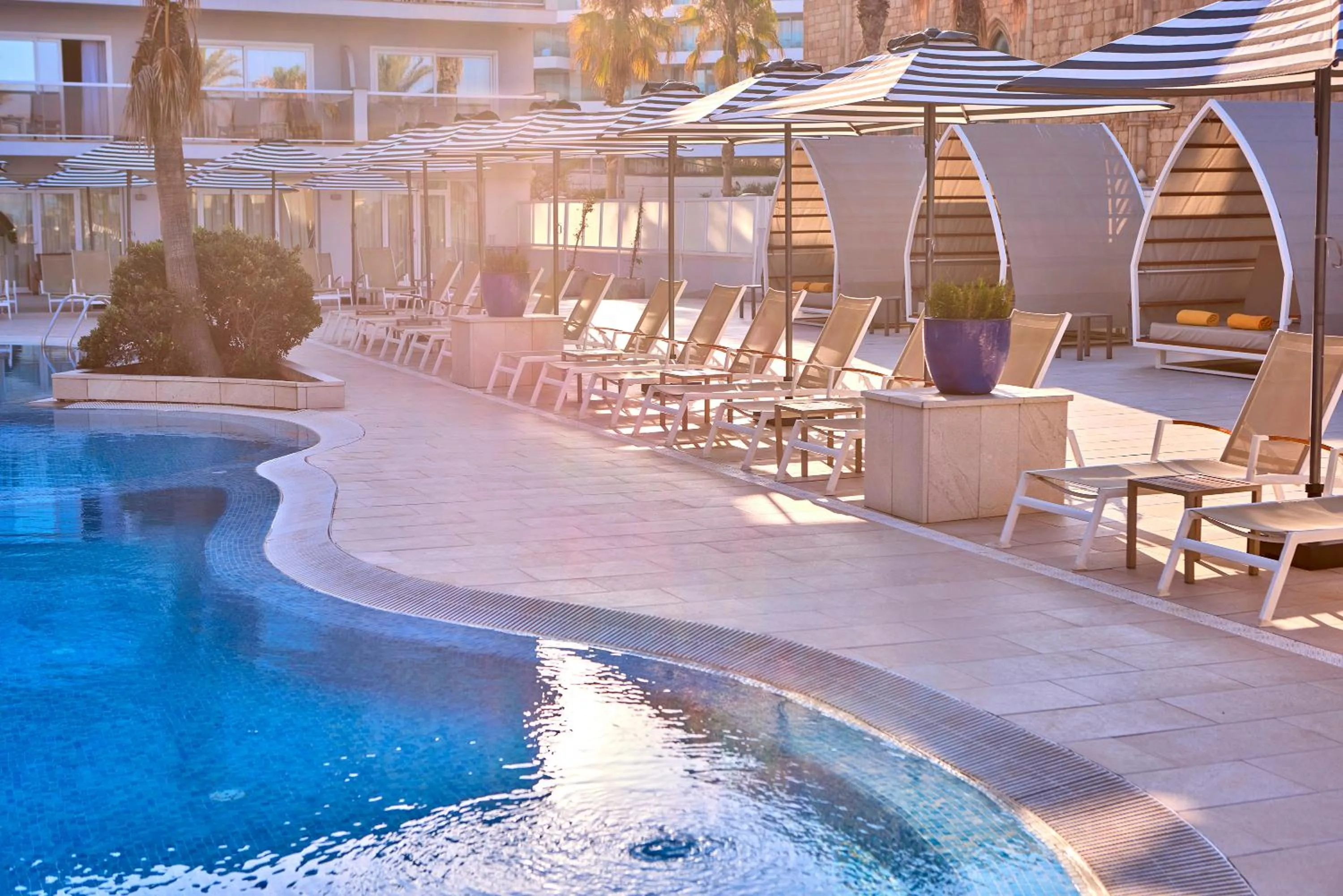 Swimming pool in Universal Hotel Neptuno - Adults Only