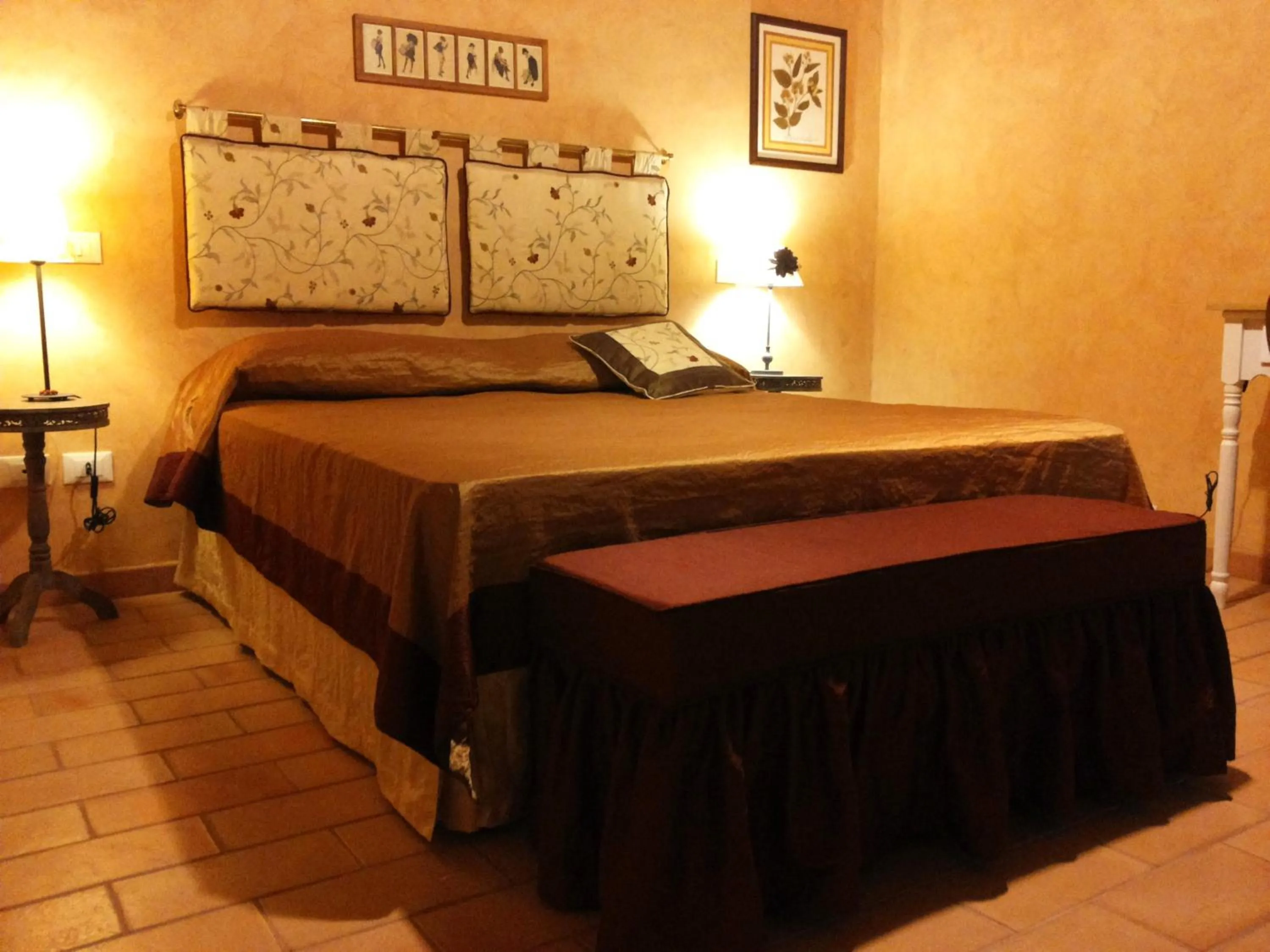 Photo of the whole room, Bed in B&B Antegiano