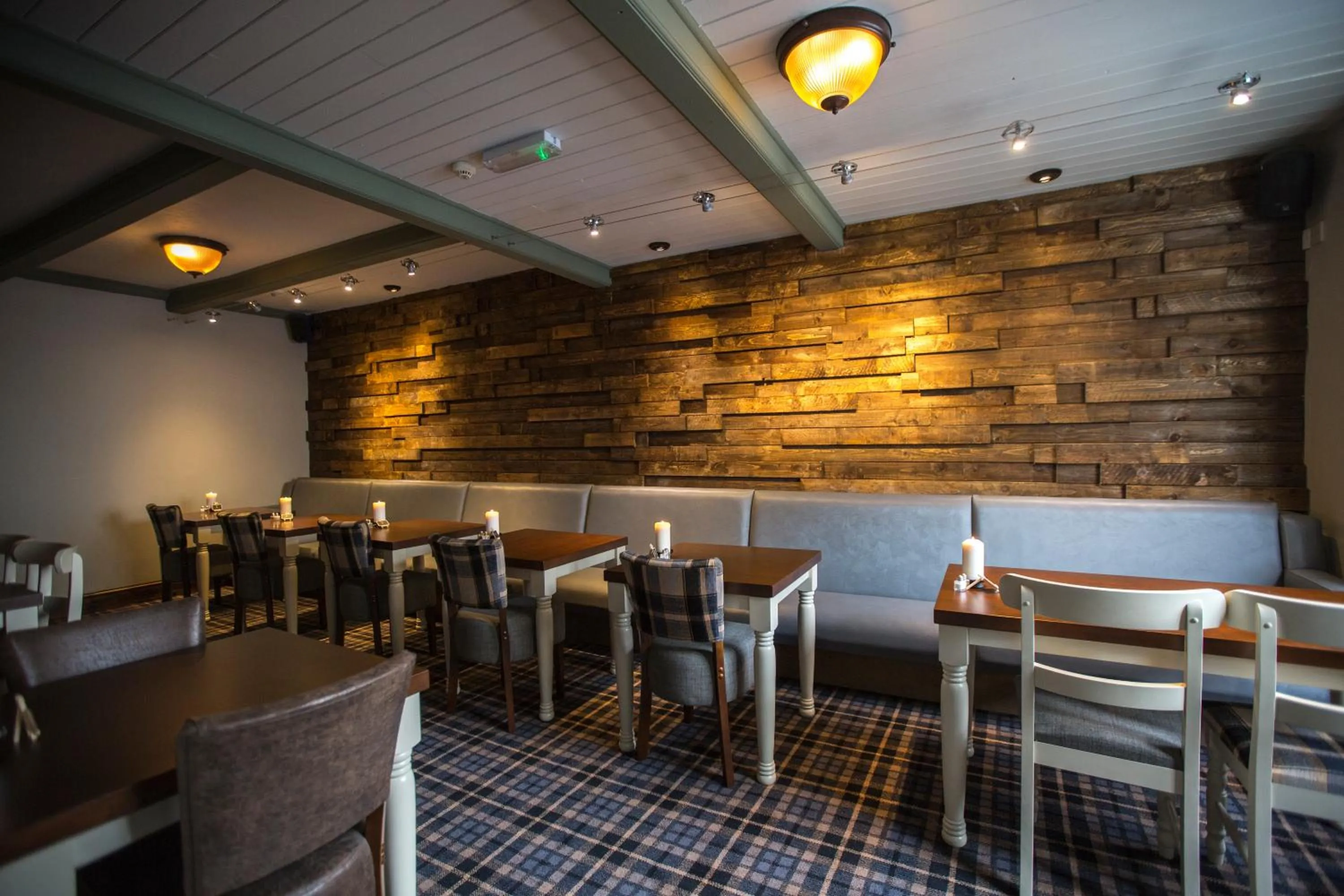 Restaurant/places to eat in The Sun Inn