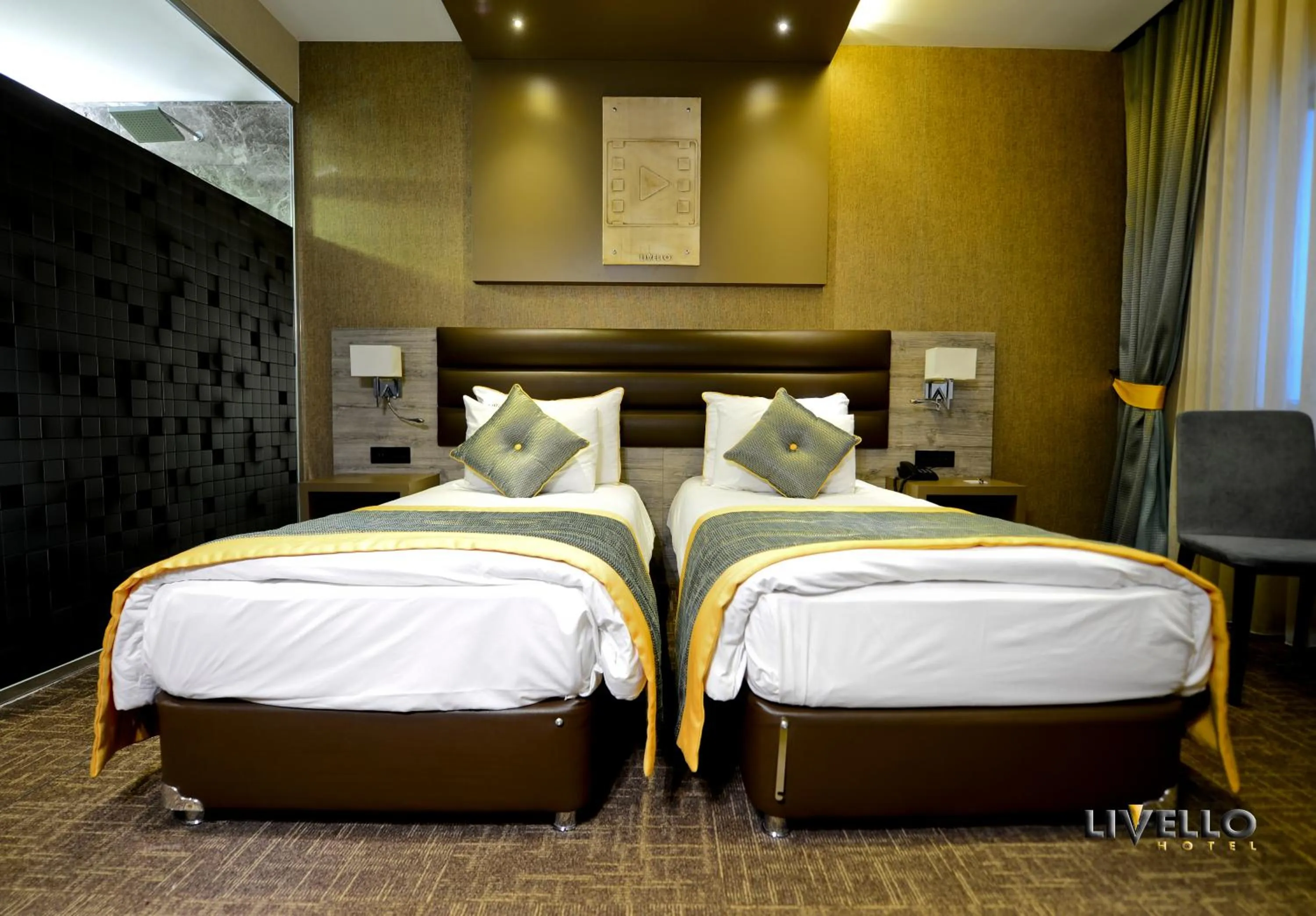 Photo of the whole room, Bed in Empire Hotel İstanbul