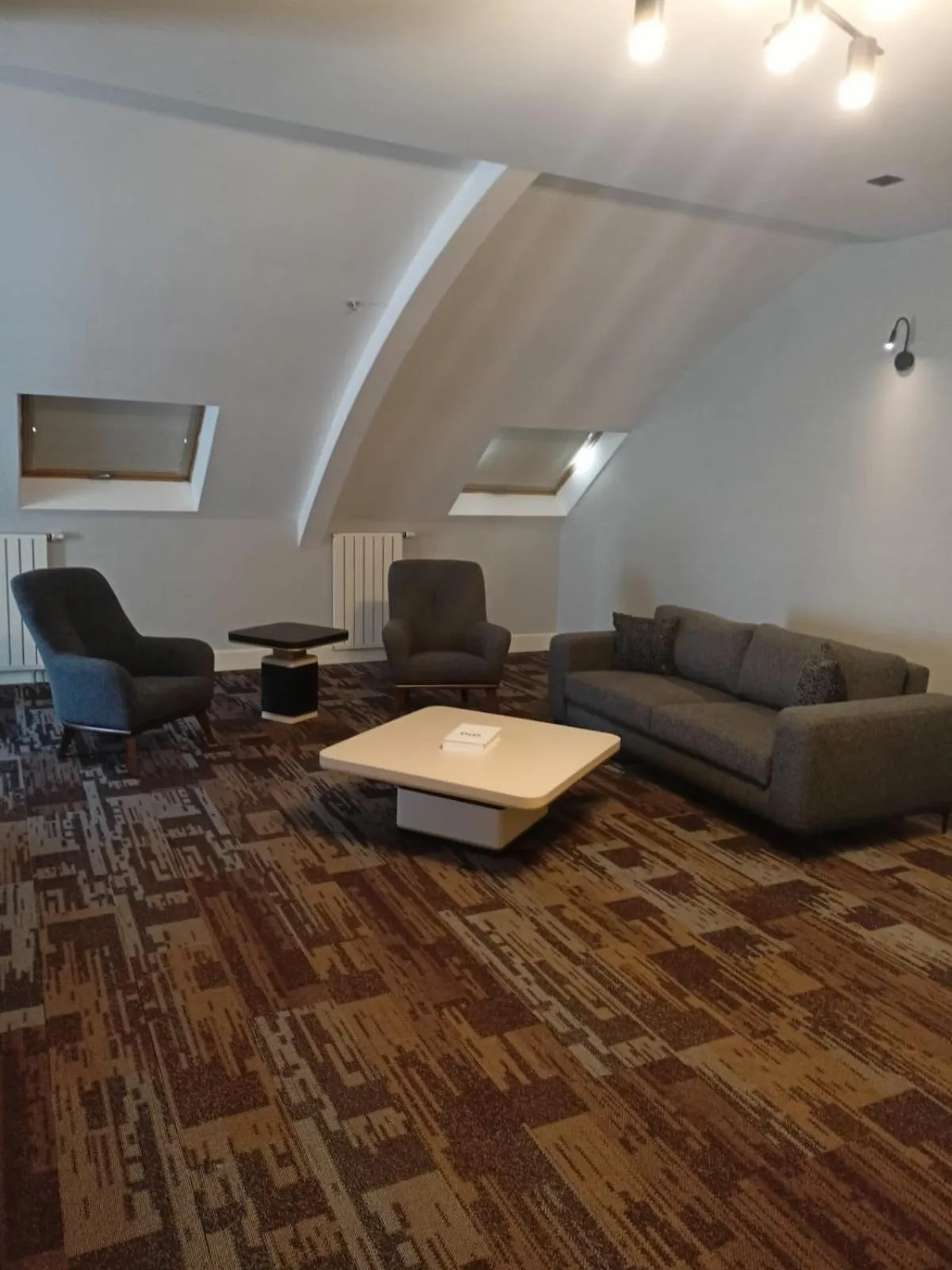 Seating area in Empire Hotel İstanbul