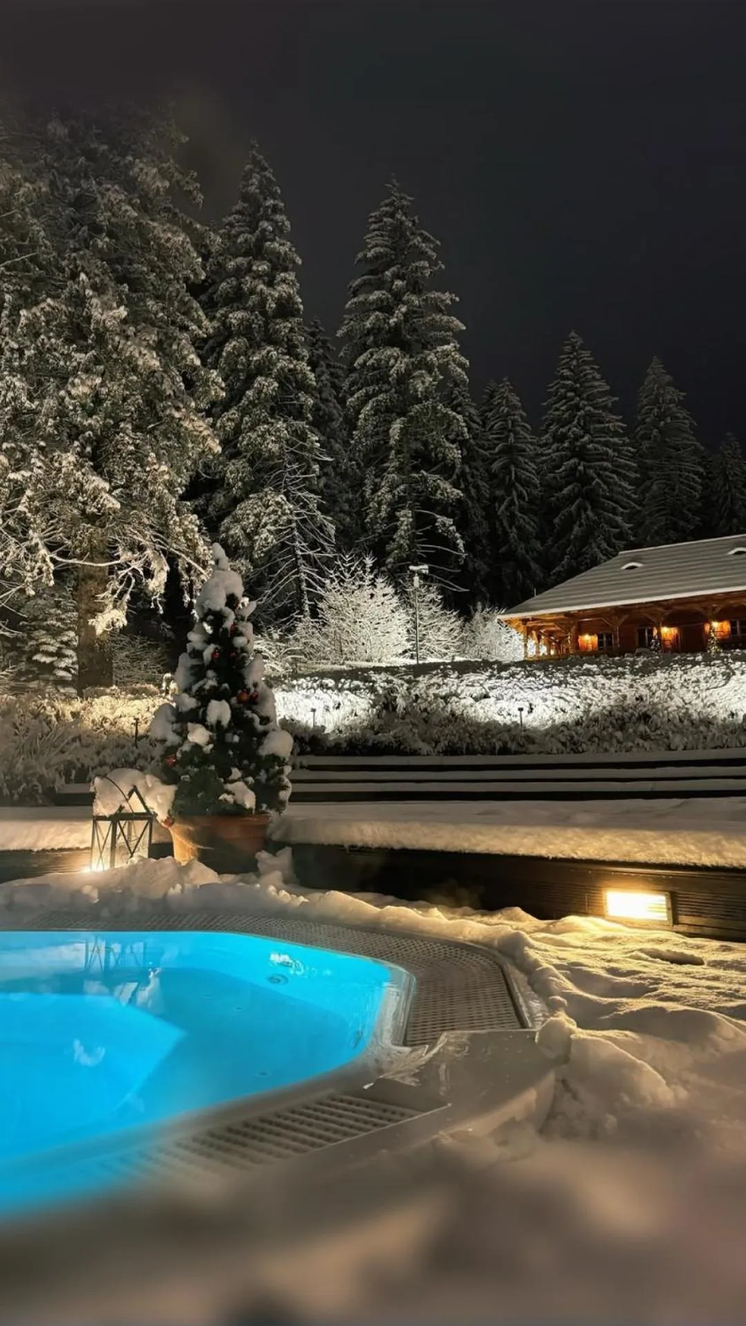 Winter in Teleferic Grand Hotel