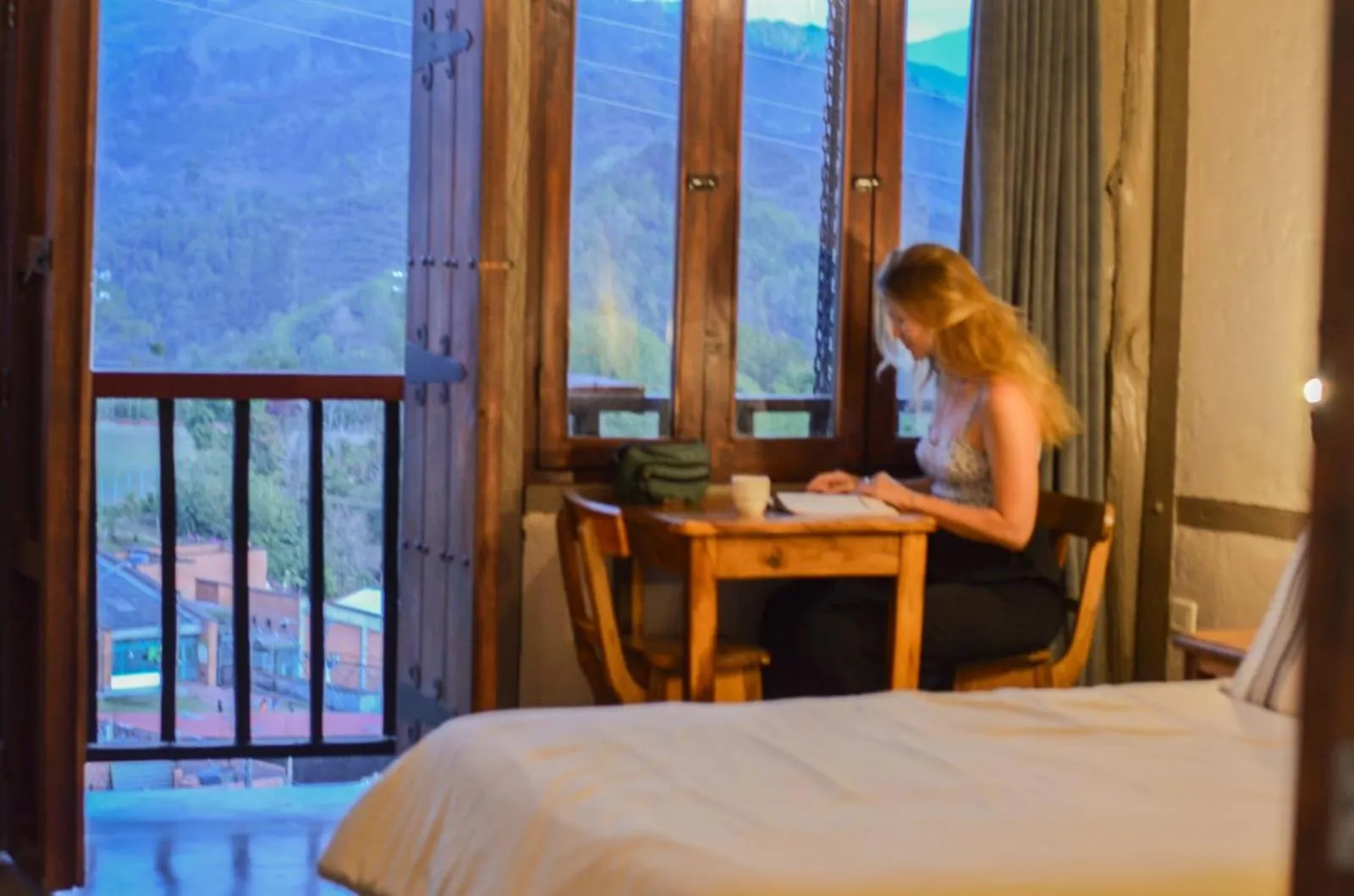 Balcony/Terrace, Bed in Coffee Tree Boutique Hostel