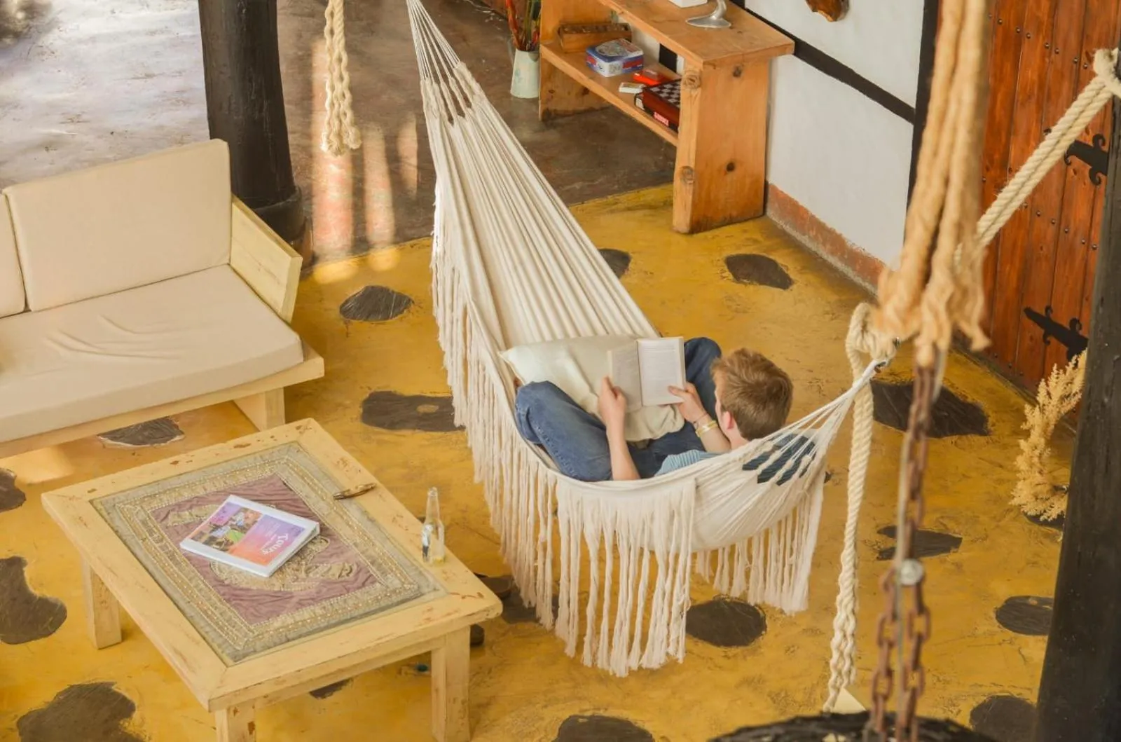 Living room in Coffee Tree Boutique Hostel