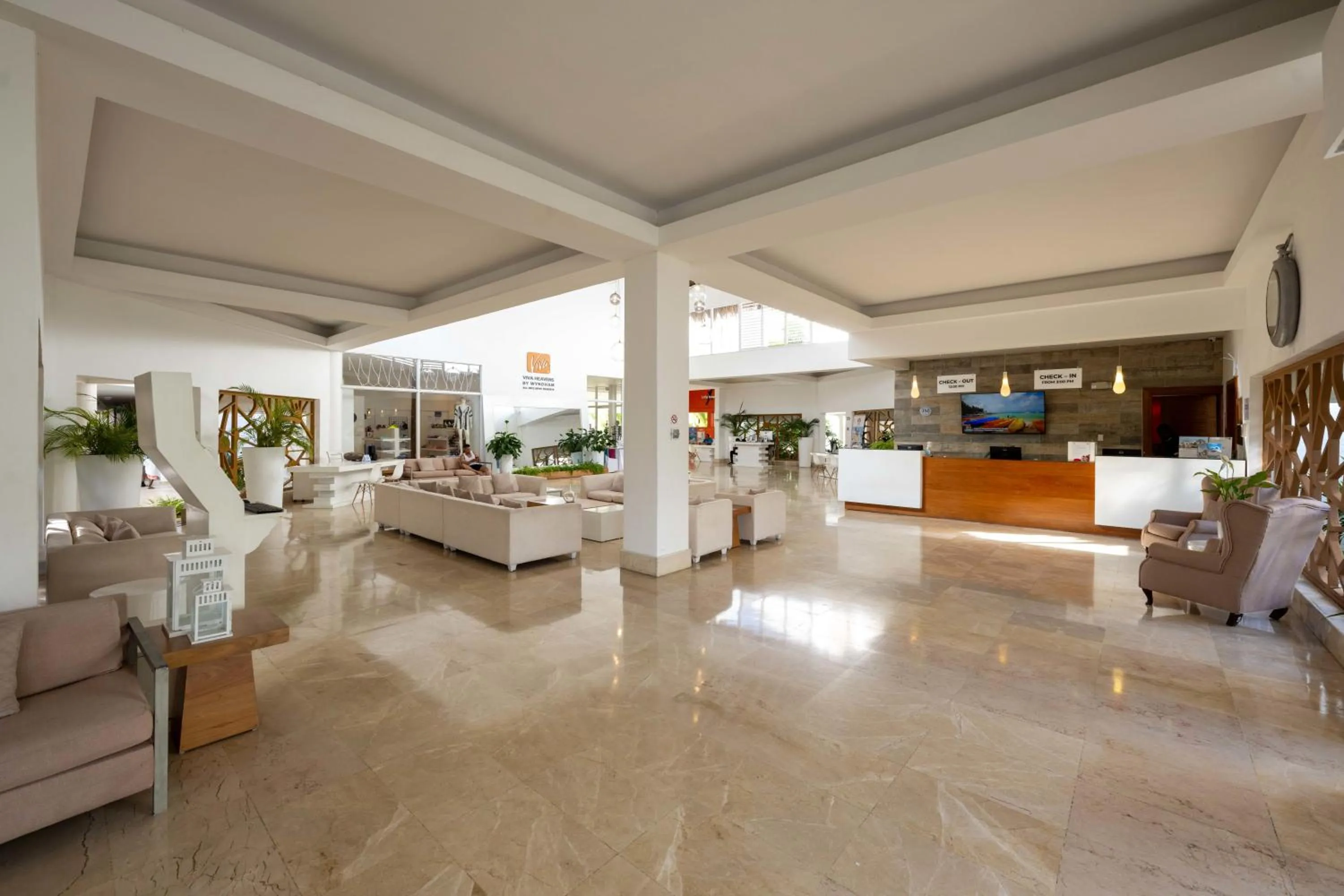 Property building in Viva Heavens by Wyndham, A Trademark All Inclusive