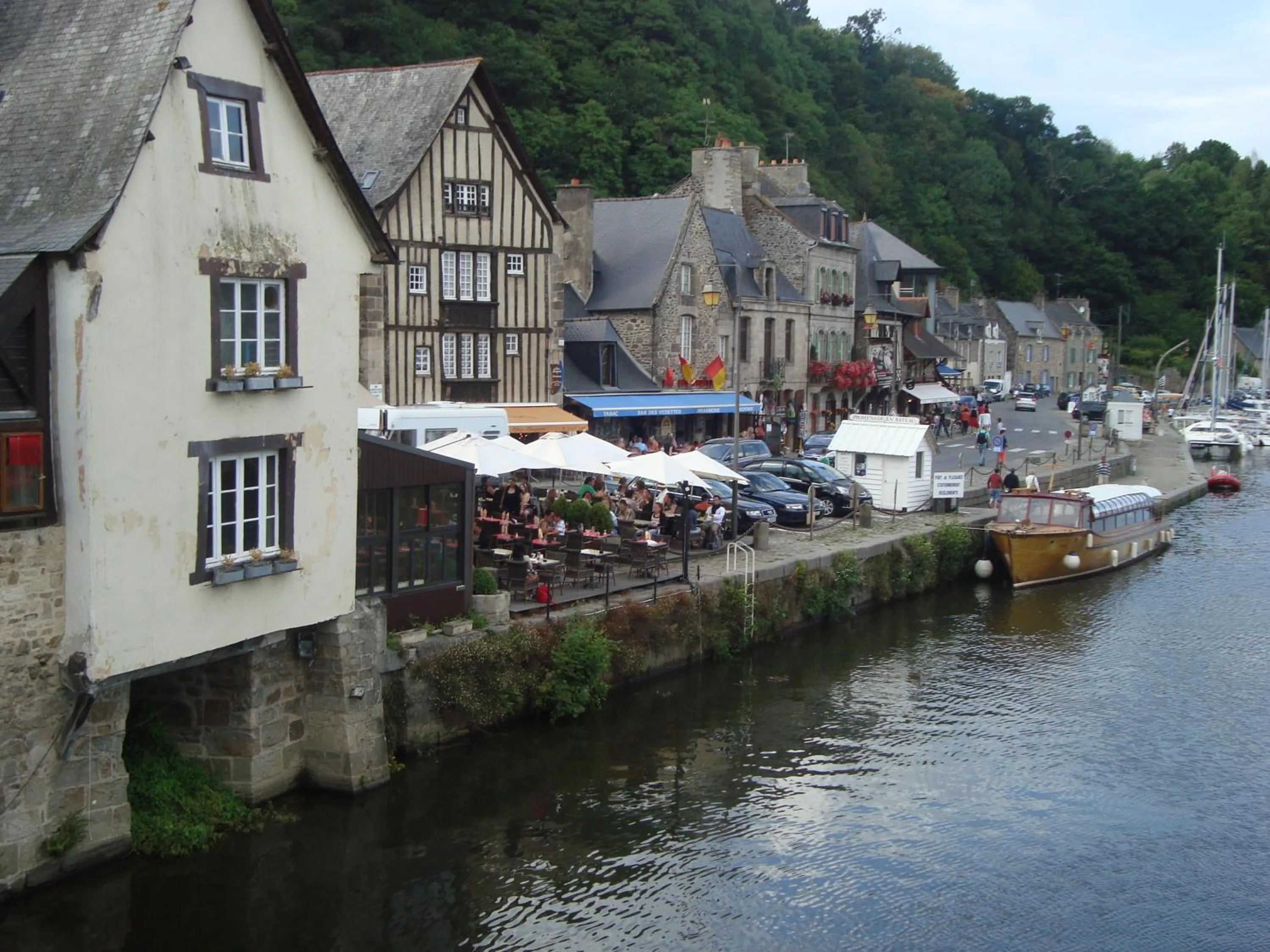 Restaurant/places to eat in Chambre D'hôtes De Bellevue