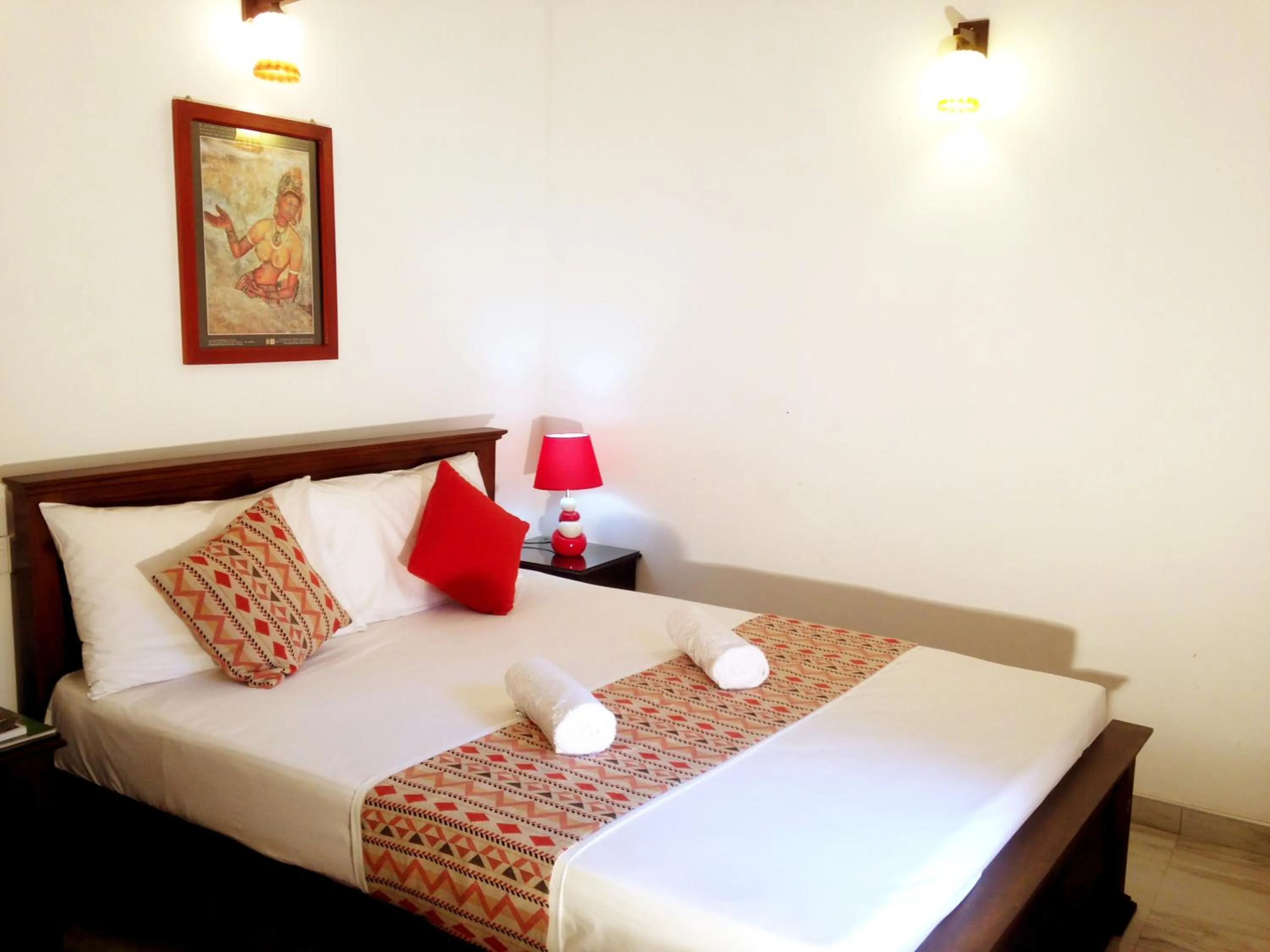 Bedroom, Bed in Kandy Moon Hills Hotel