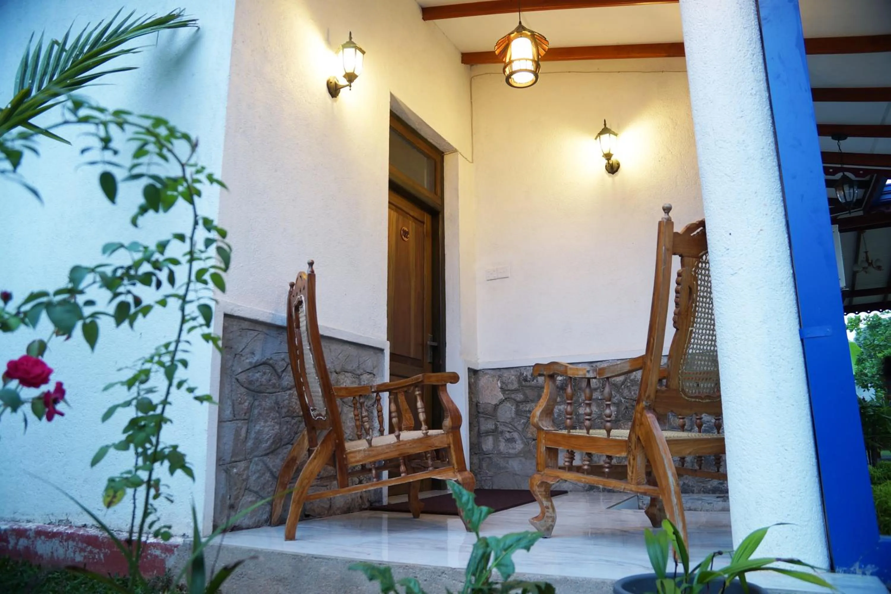 Patio in Kandy Moon Hills Hotel