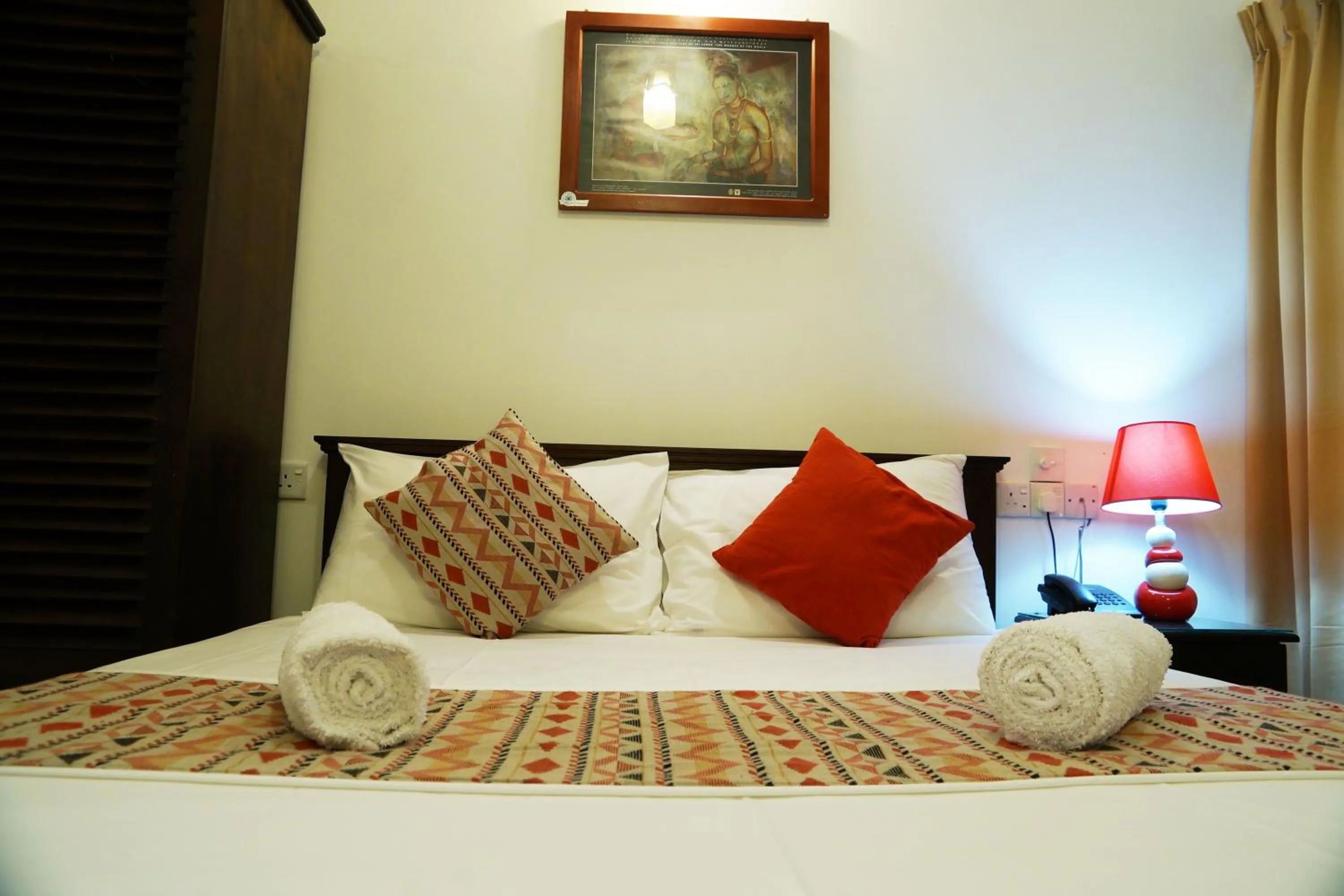 Bedroom, Bed in Kandy Moon Hills Hotel