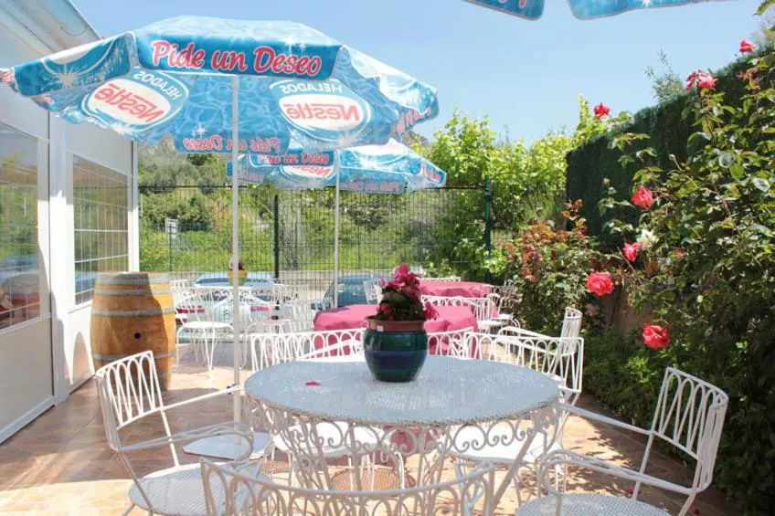 Patio in Hotel Parras Arnedillo