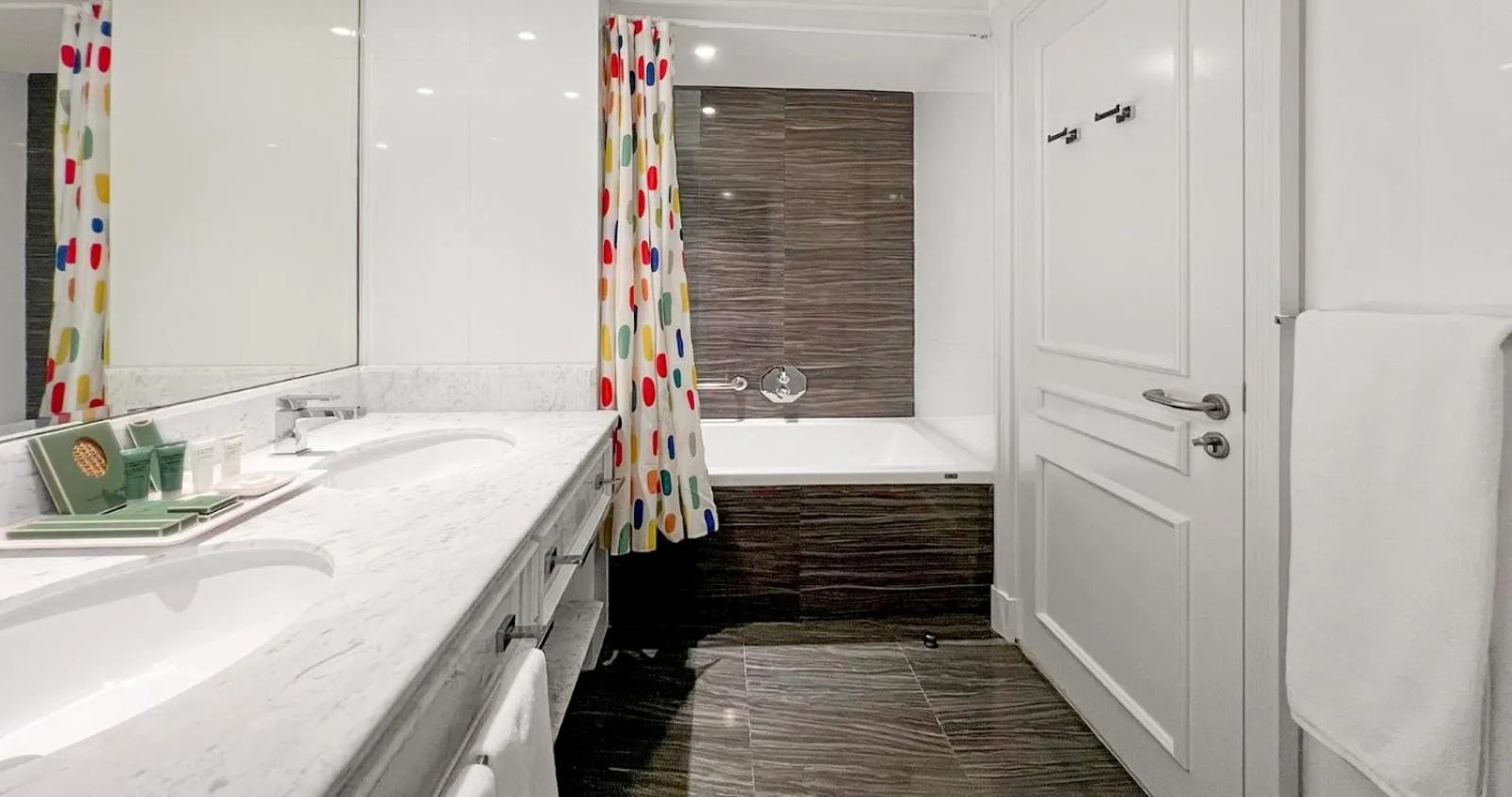 Bathroom in Westpac Hotel & Suites - Westbay Doha