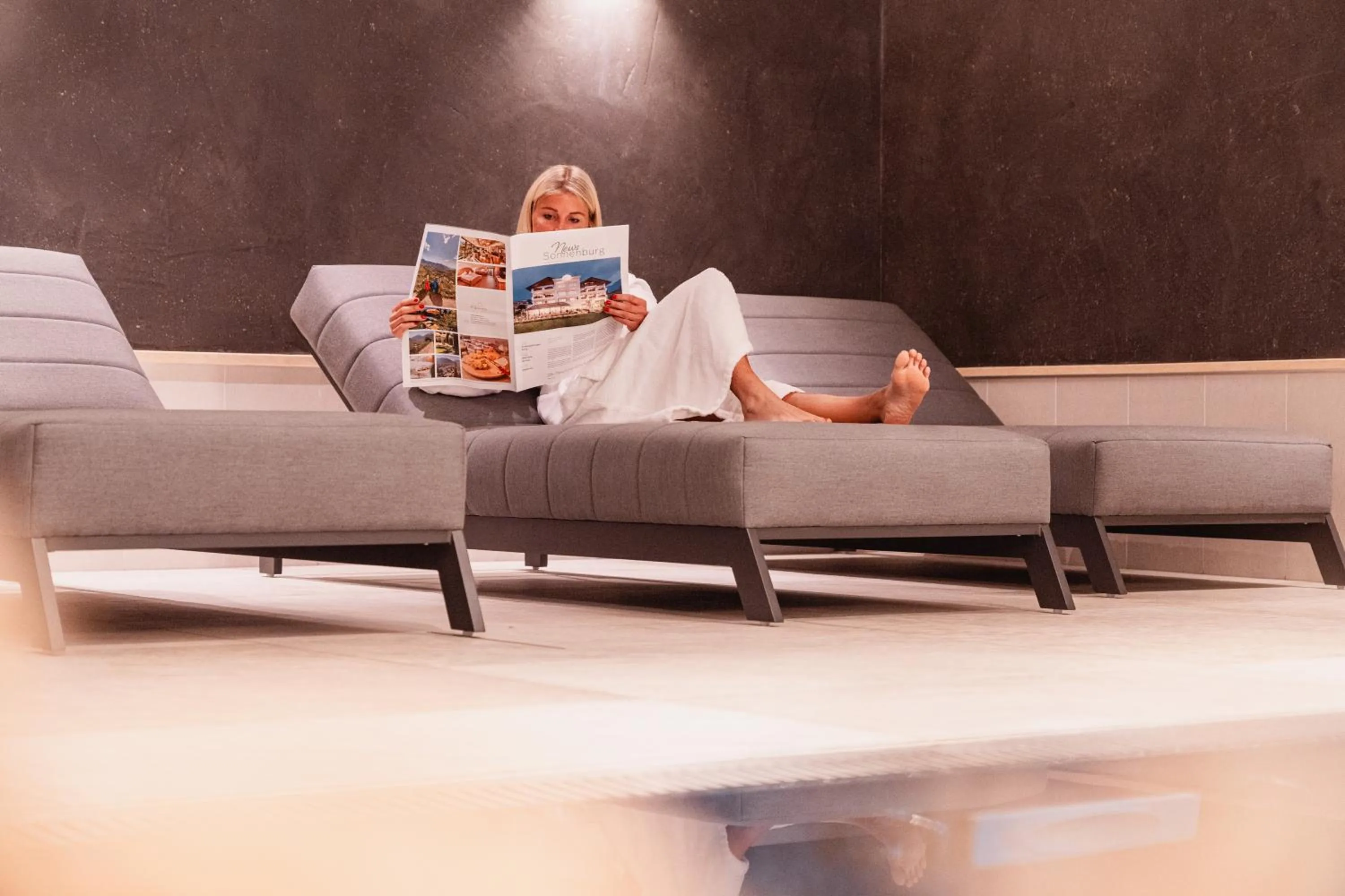 Swimming pool in Hotel Sonnenburg