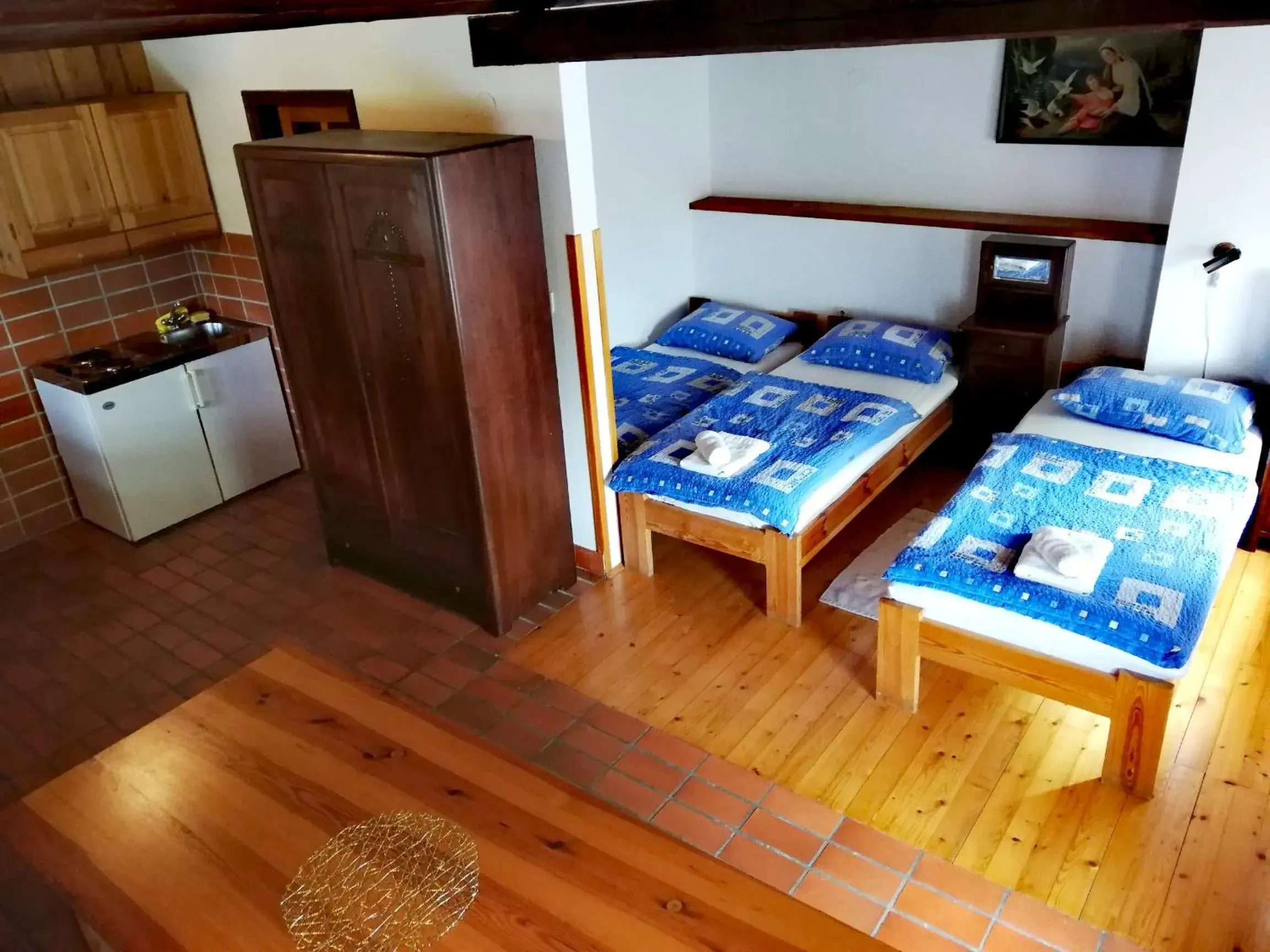 Standard Triple Studio - single occupancy in Guest House Turistična kmetija Plaznik Standard Triple Studio - single occupancy in Guest House Turistična kmetija Plaznik