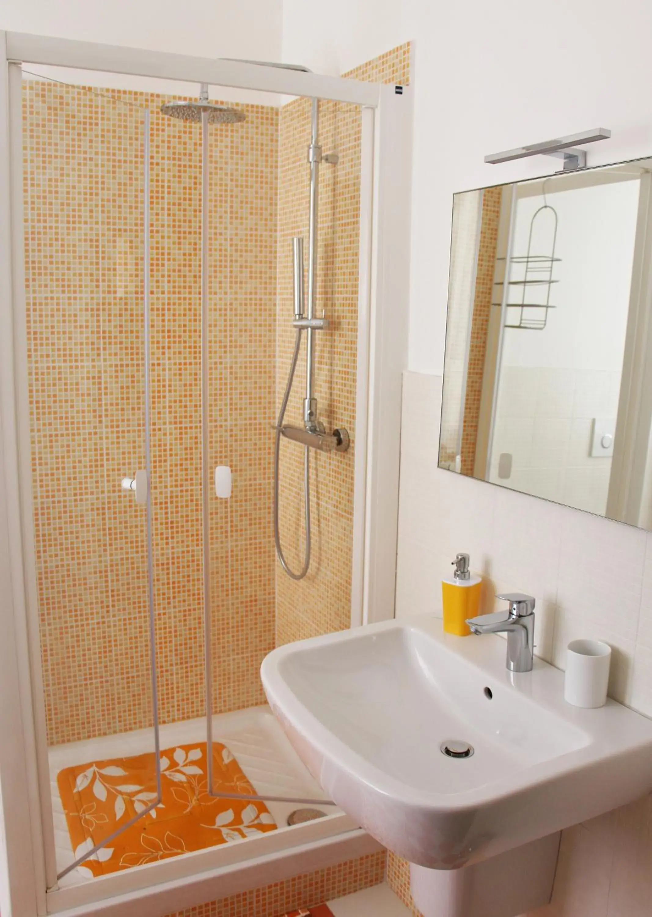 Double Room with Private Bathroom in Smart Rooms Double Room with Private Bathroom in Smart Rooms