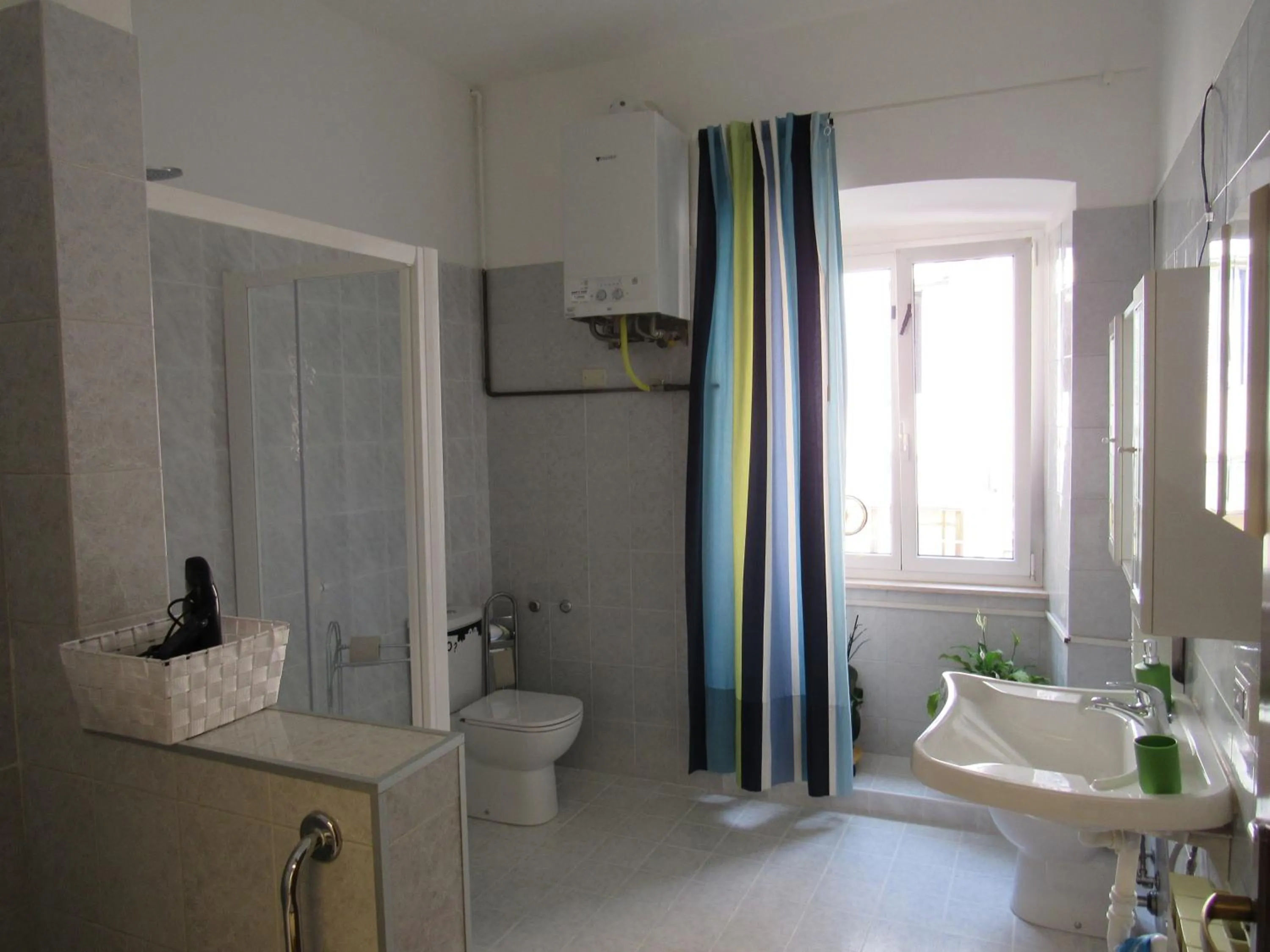 Bathroom in Smart Rooms
