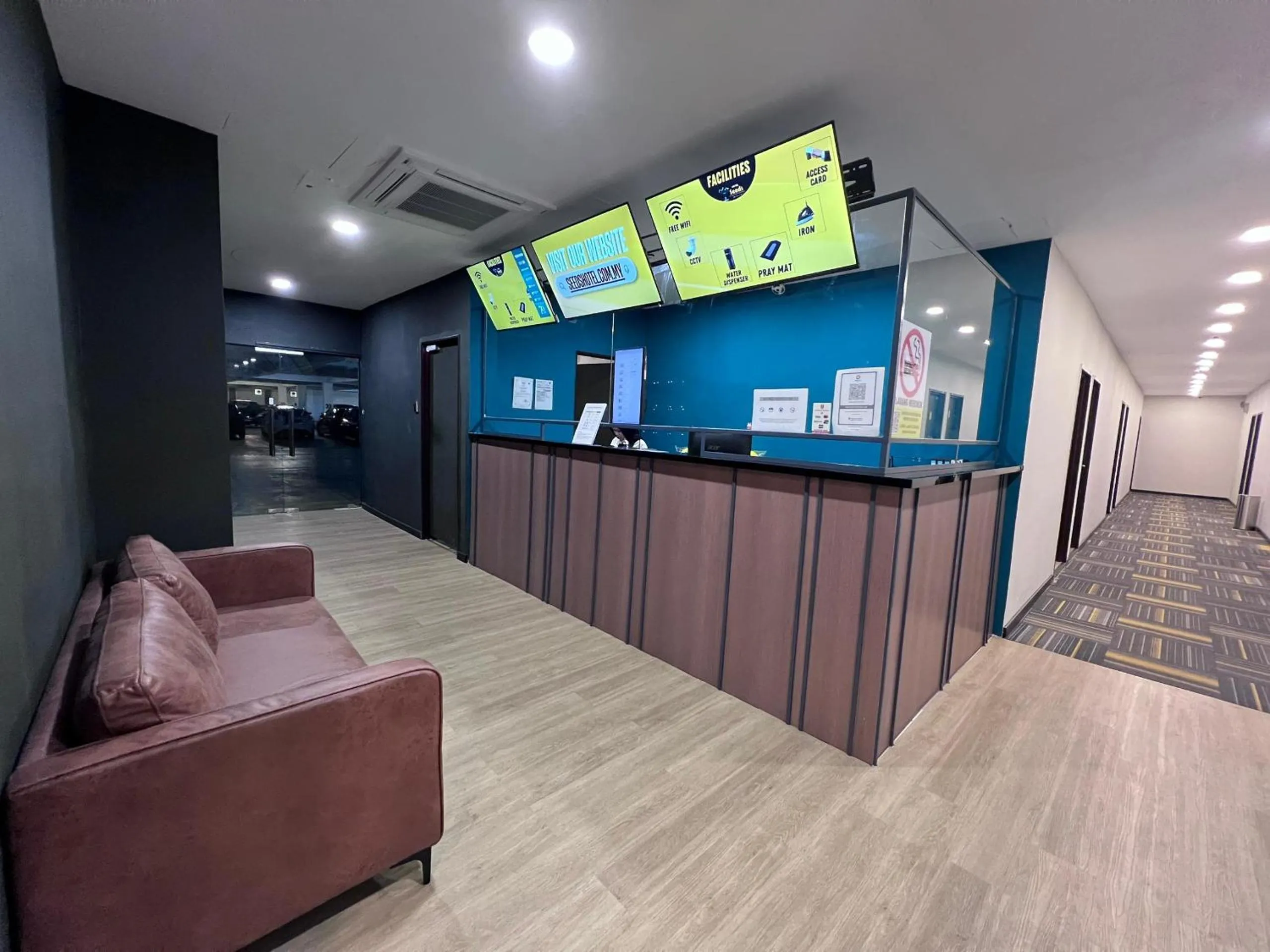 Lobby or reception in Seeds Hotel PV12