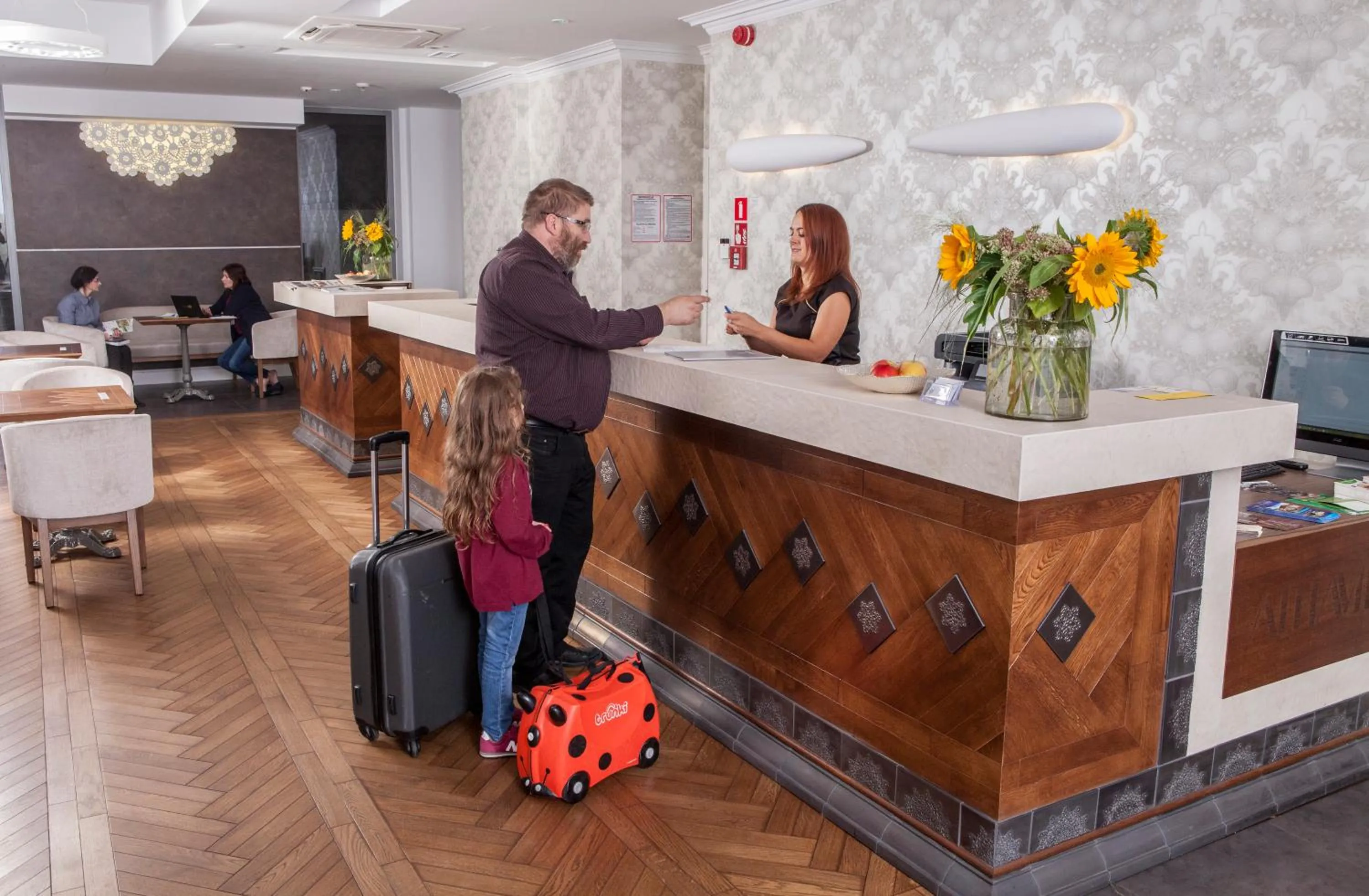 Lobby or reception in Hotel Alhambra
