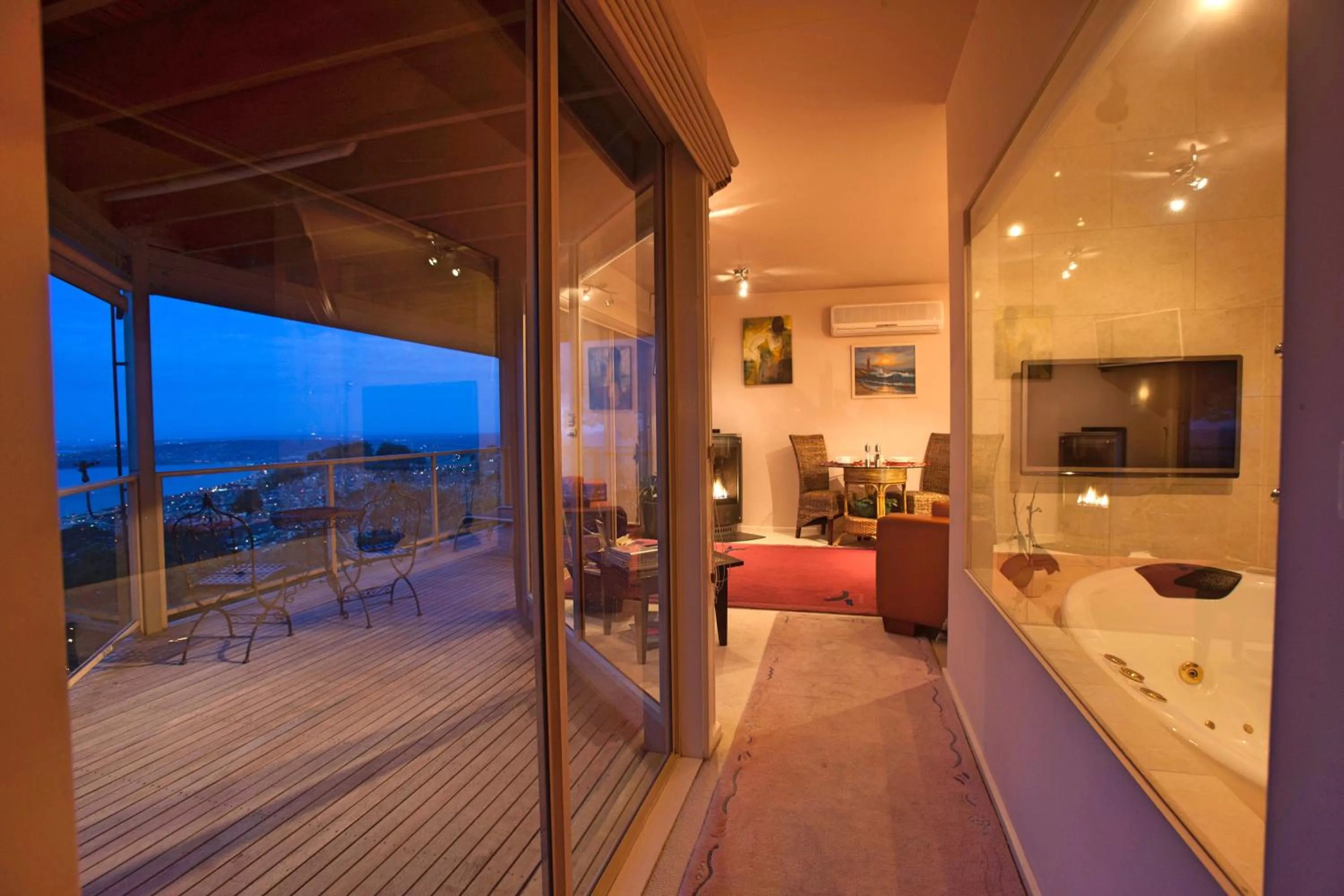 Summit Views Eagle Nest Apartment