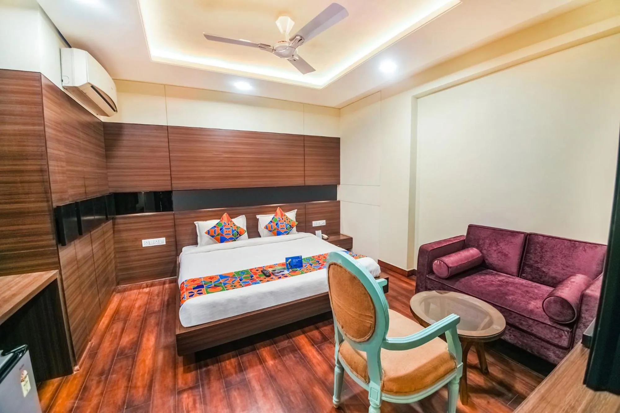 Bedroom in Hotel Shyampuriya Palace