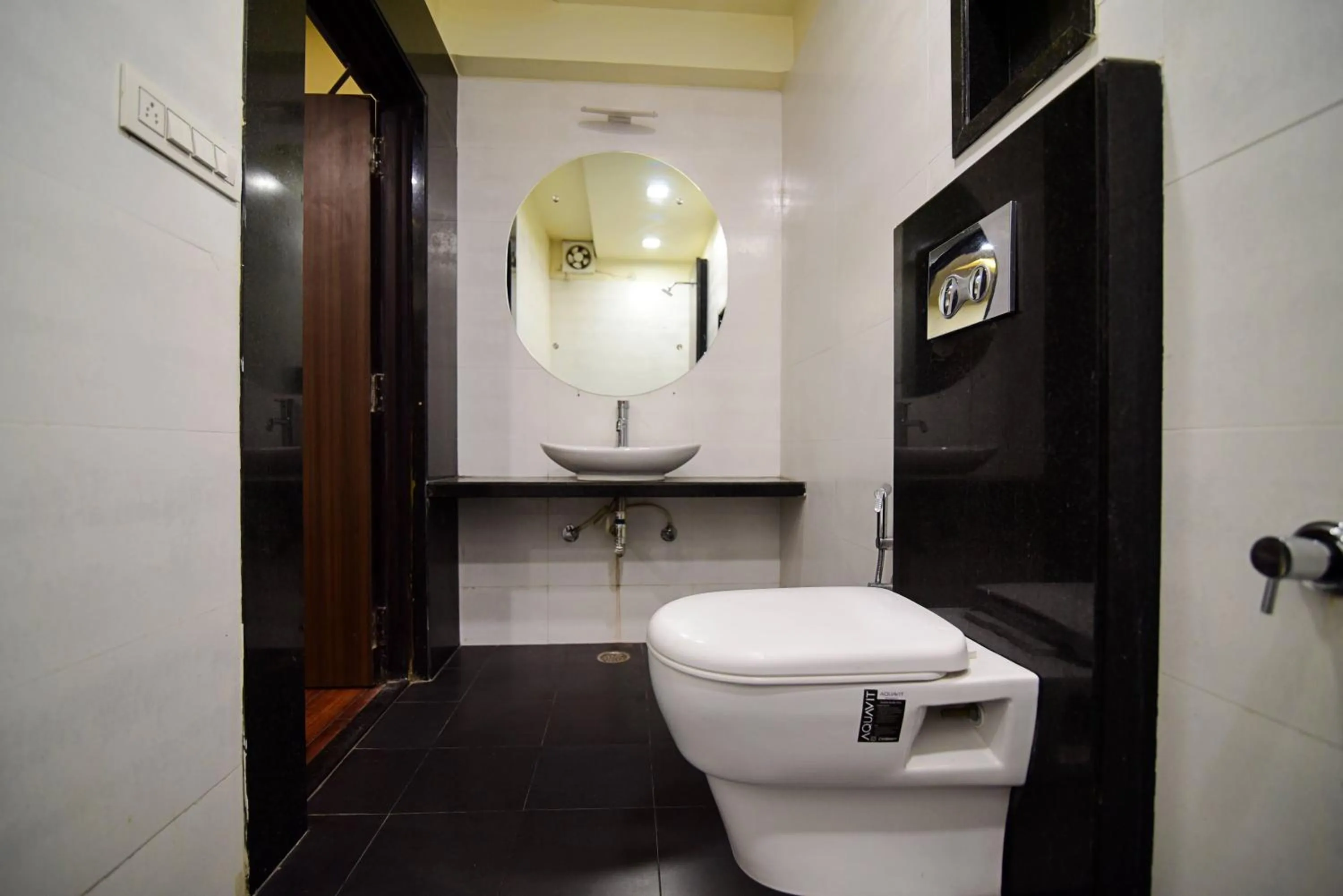 Toilet, Bathroom in Hotel Shyampuriya Palace