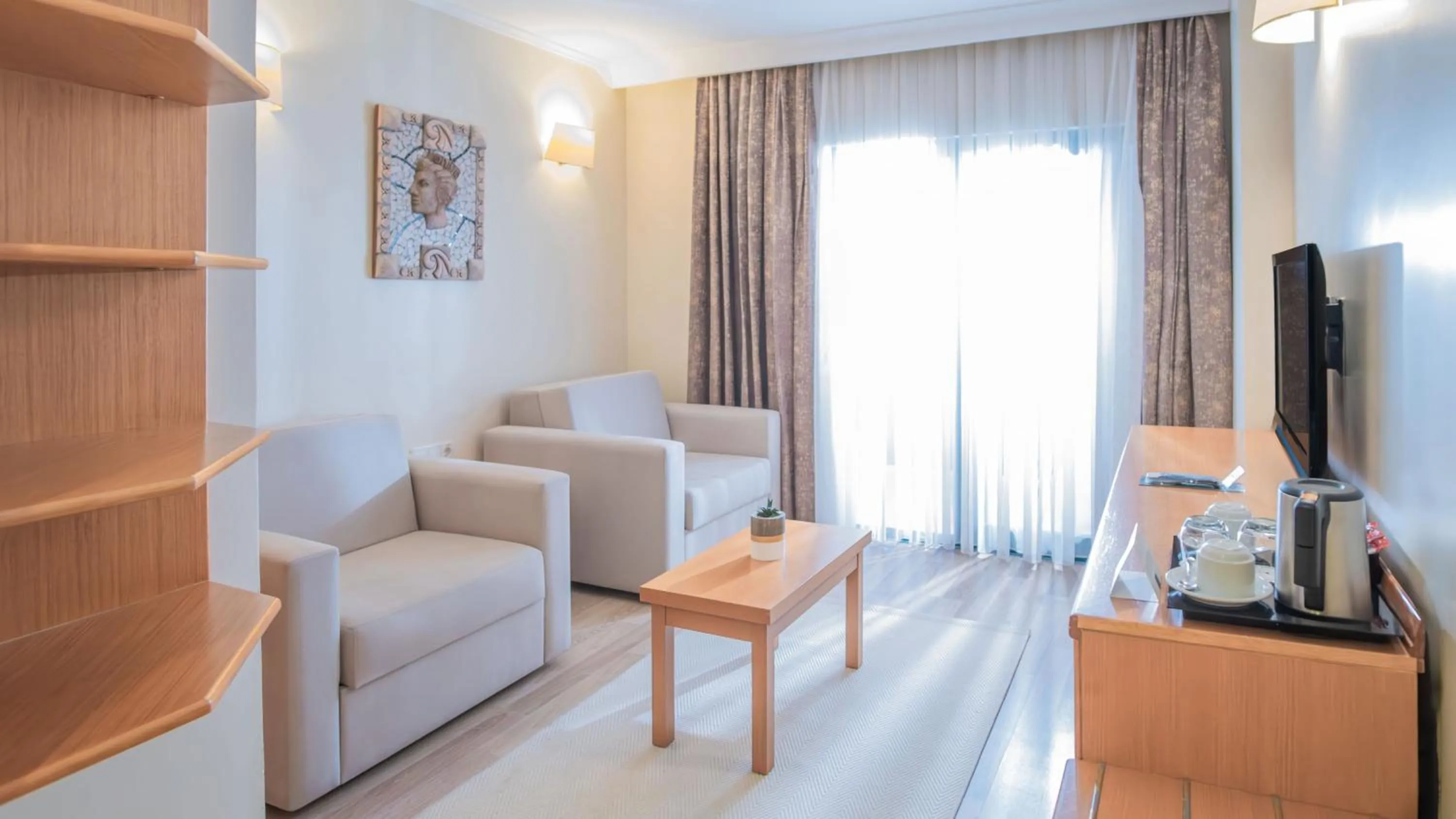 TV and multimedia in Miramare Queen Hotel - Ultra All Inclusive