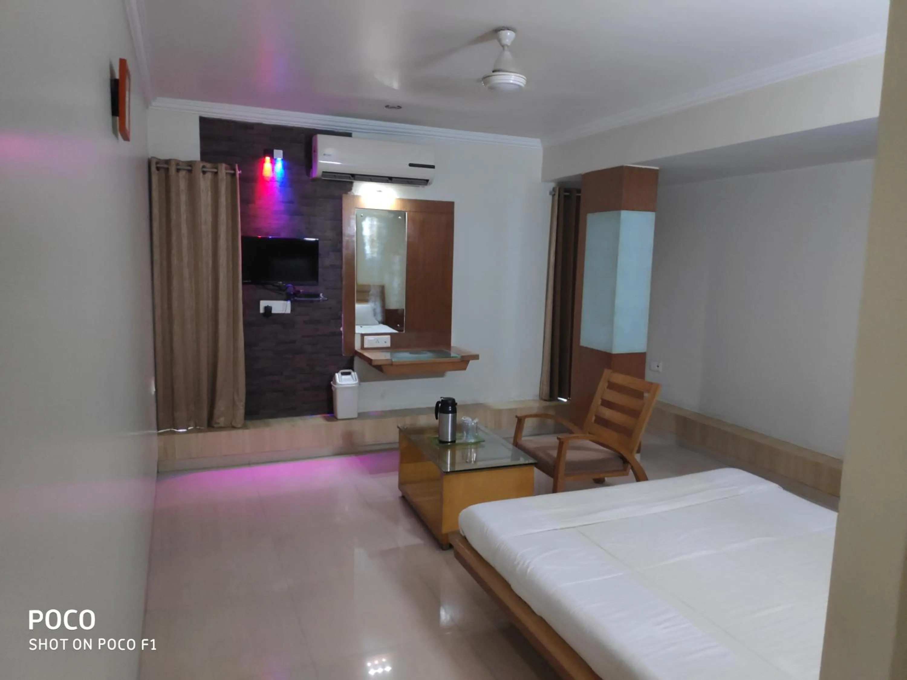 Bed in Hotel Easy Retreat