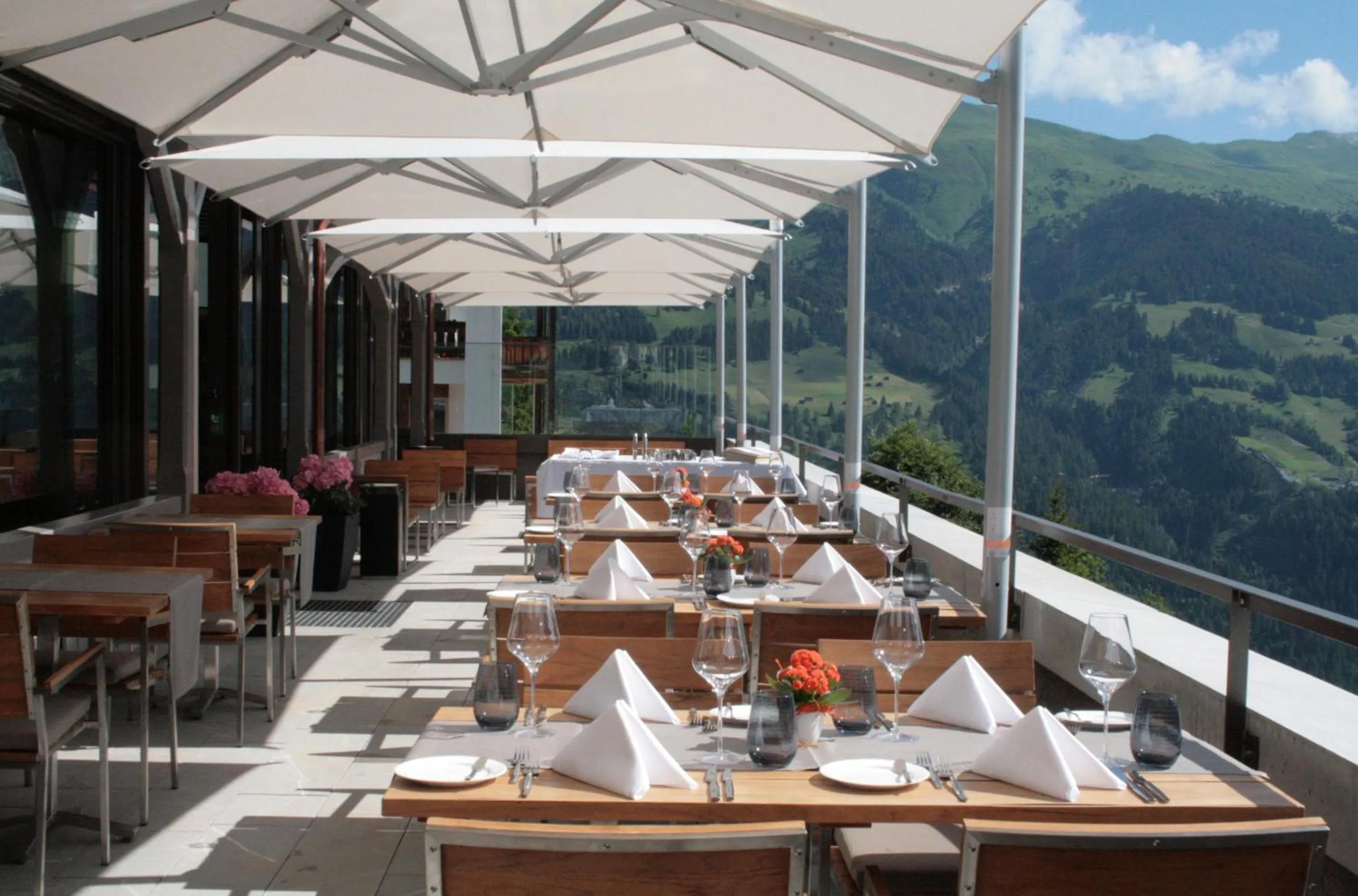 Restaurant/places to eat in The Alpina Mountain Resort