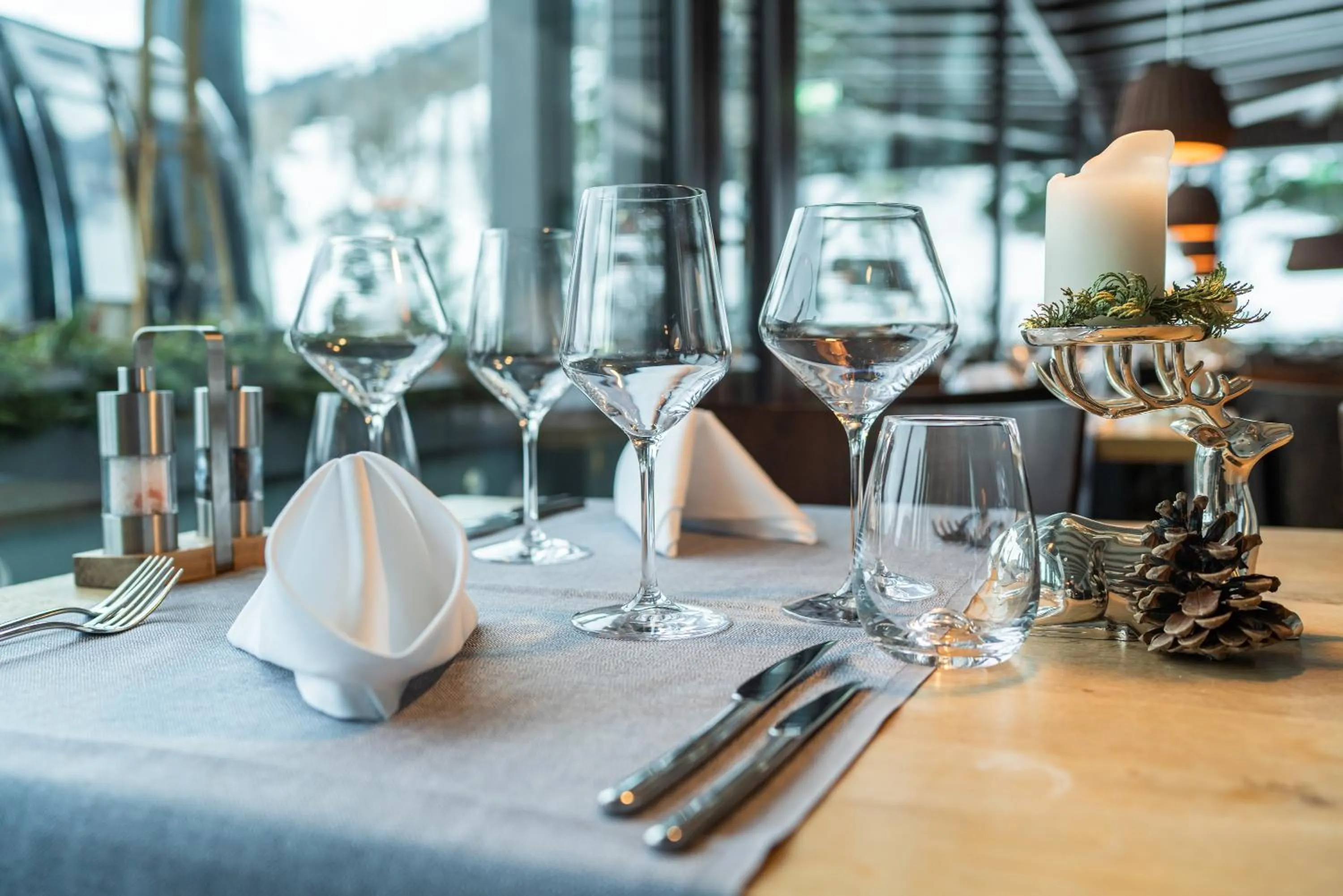 Restaurant/places to eat in The Alpina Mountain Resort