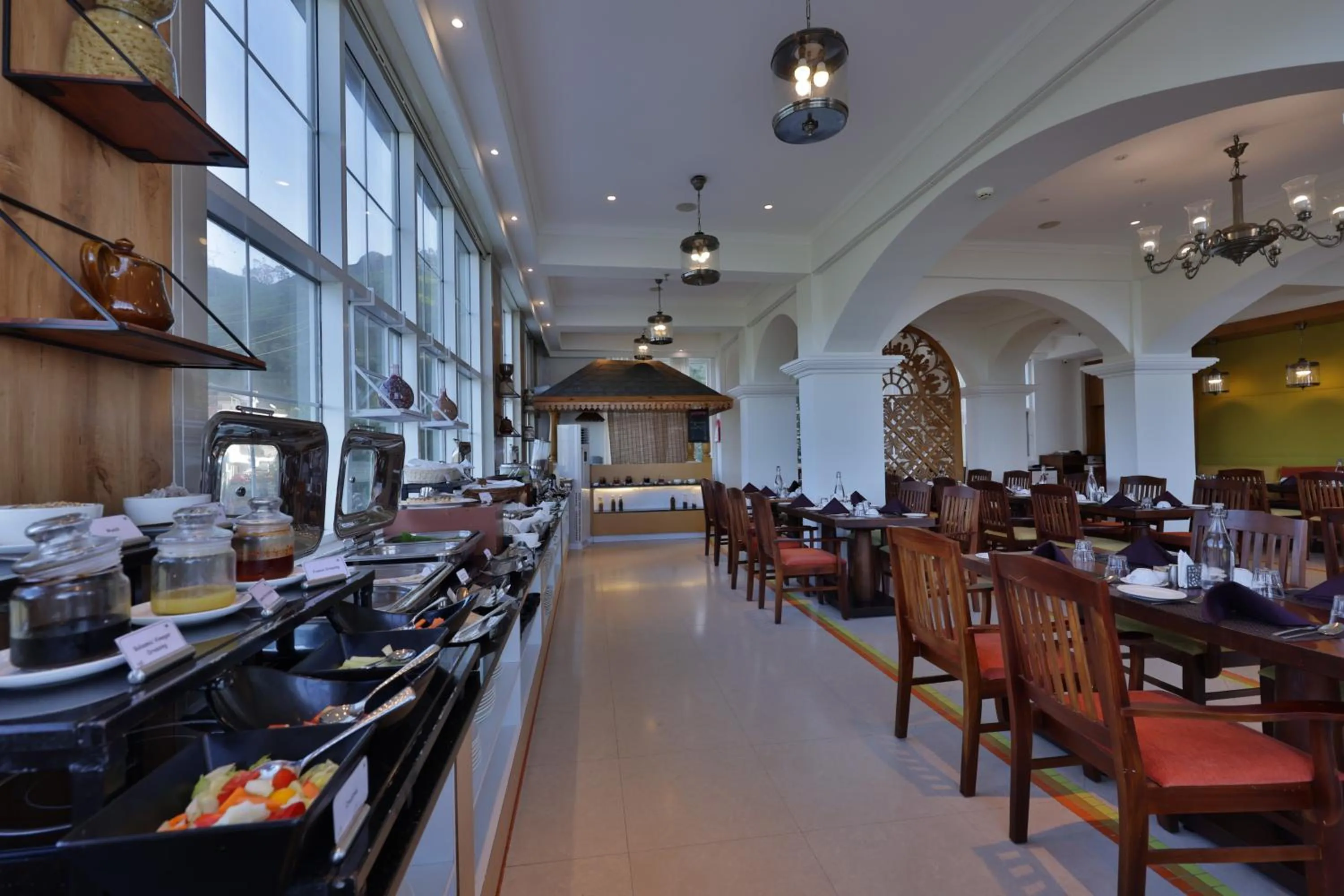 Restaurant/places to eat in Fragrant Nature Munnar - A Five Star Classified Hotel