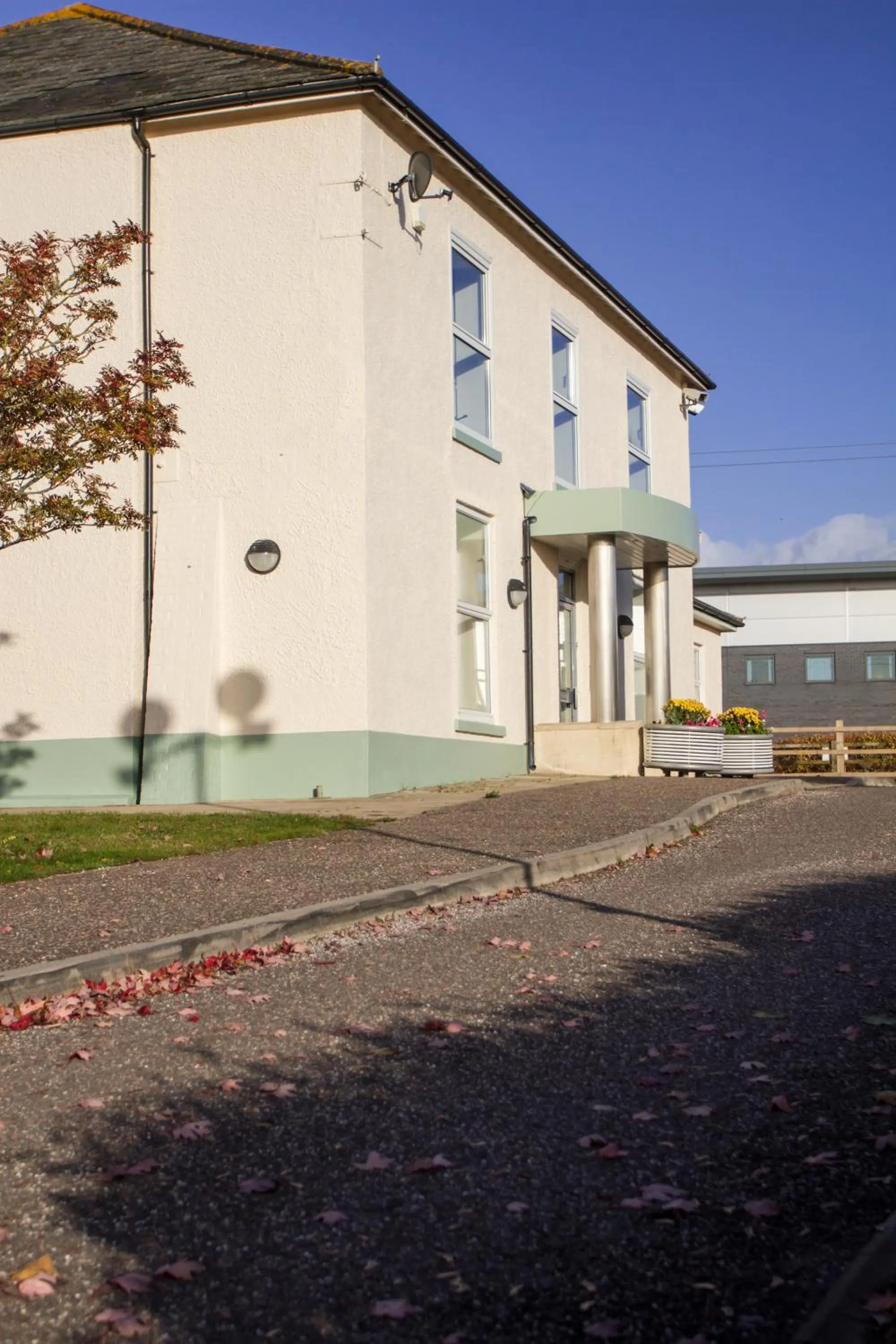Facade/entrance in Fair Oak House Exeter Airport