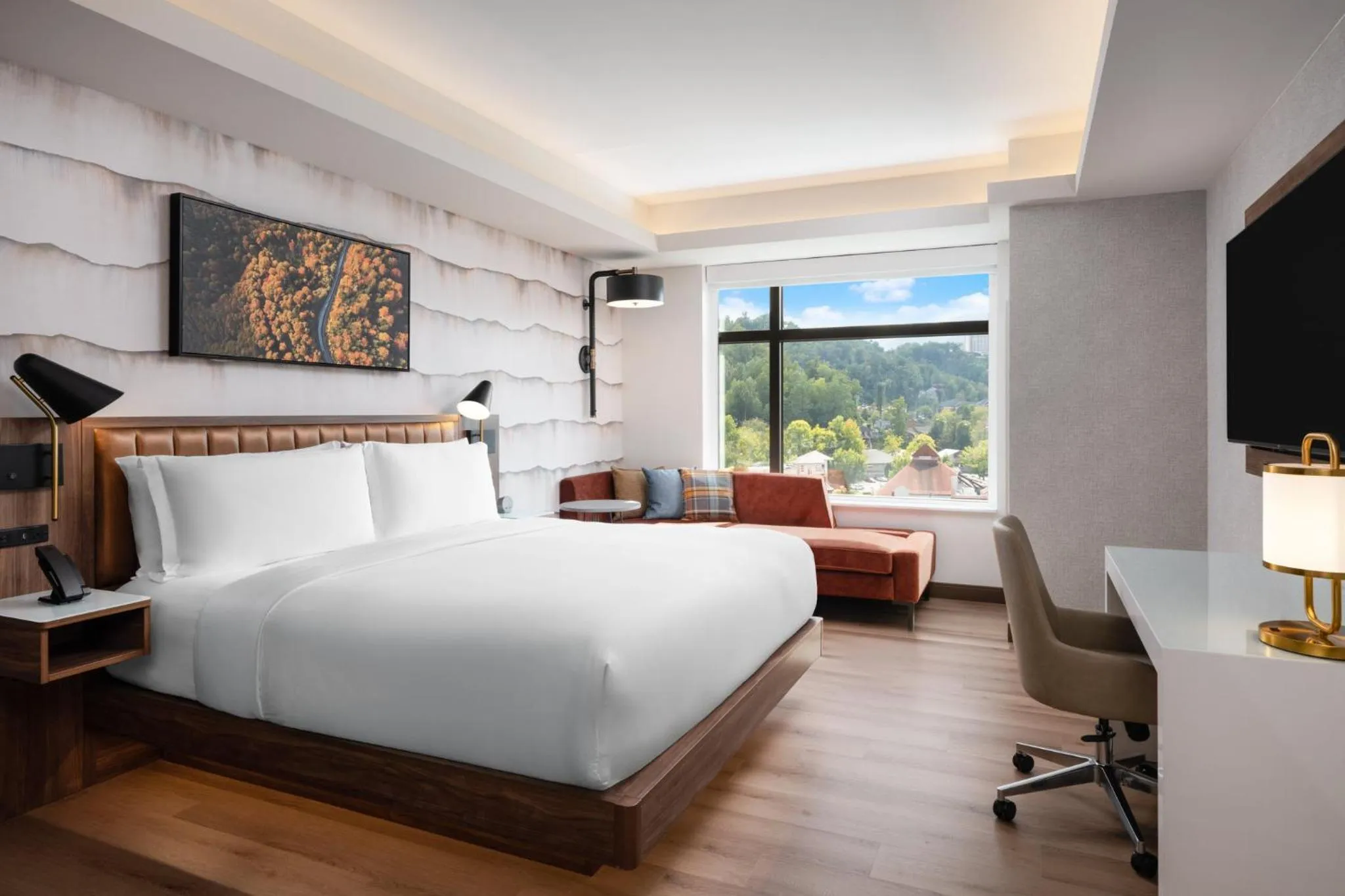 Photo of the whole room, Bed in Hotel Indigo Gatlinburg Downtown by IHG