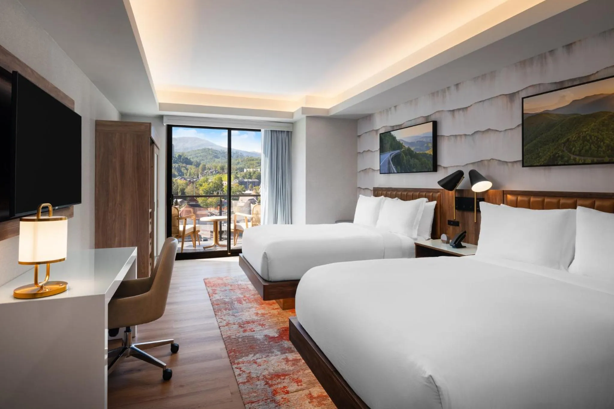 Photo of the whole room, Bed in Hotel Indigo Gatlinburg Downtown by IHG