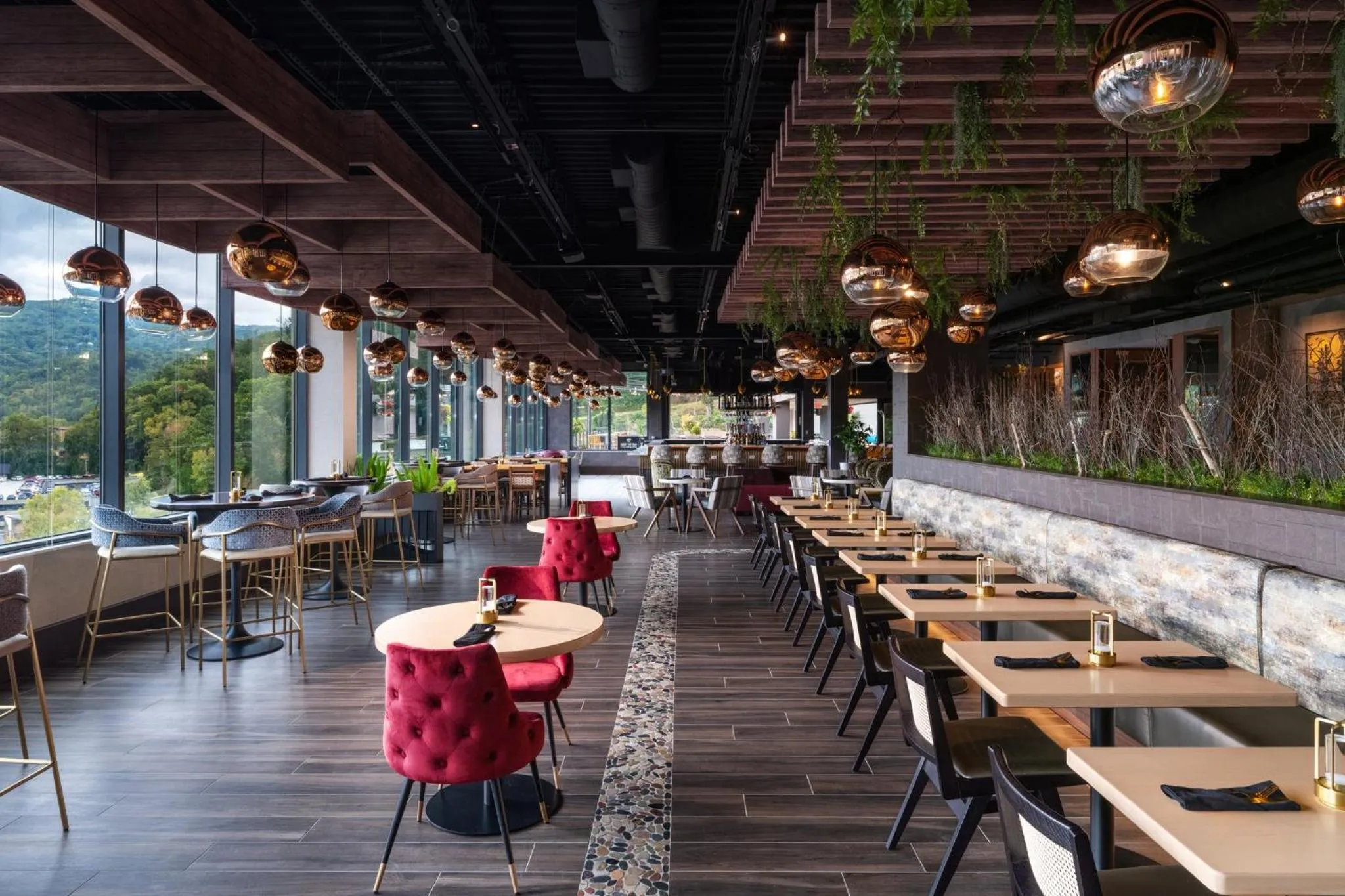 Restaurant/places to eat in Hotel Indigo Gatlinburg Downtown by IHG