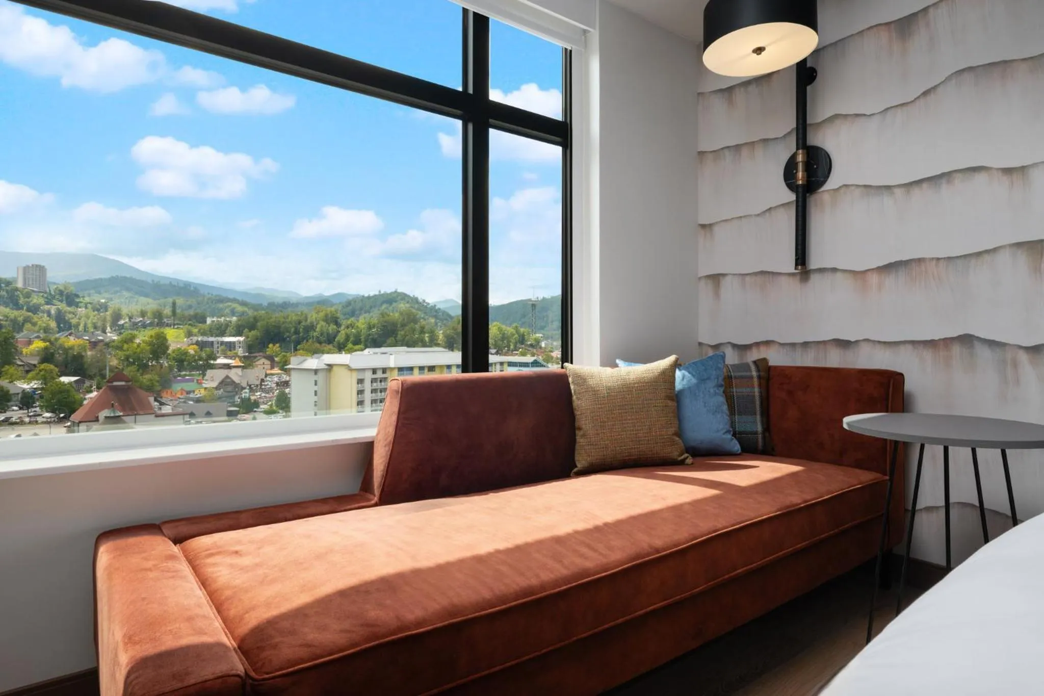 Photo of the whole room, Bed in Hotel Indigo Gatlinburg Downtown by IHG