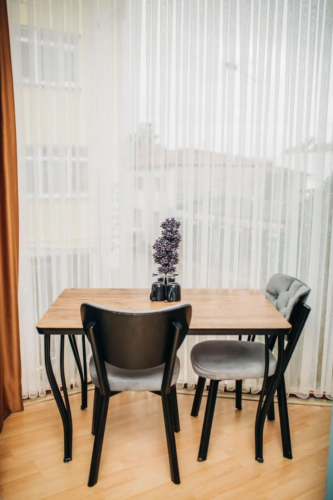 Seating area in Ekinoks Hotel