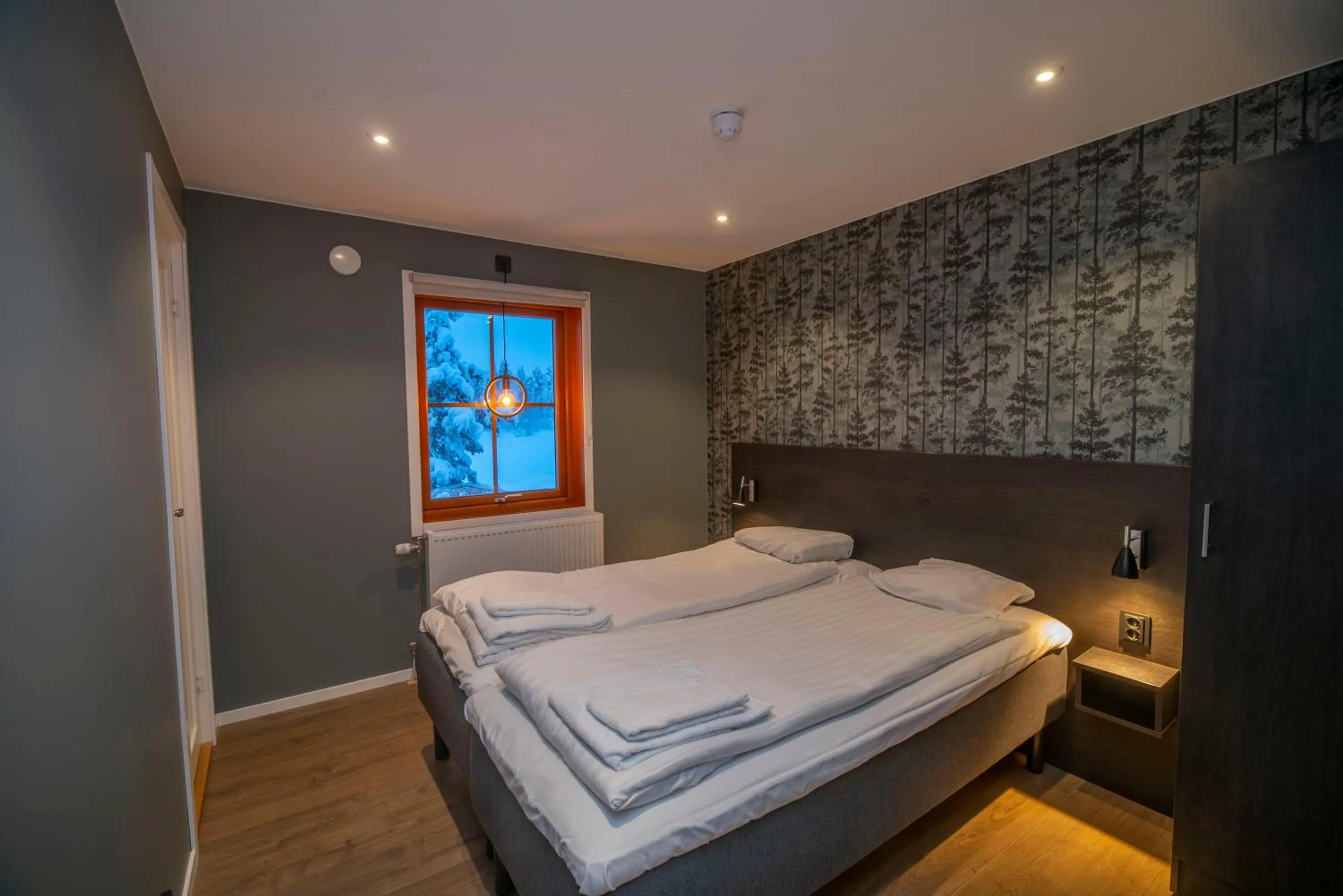 Bed in Pinetree Lodge