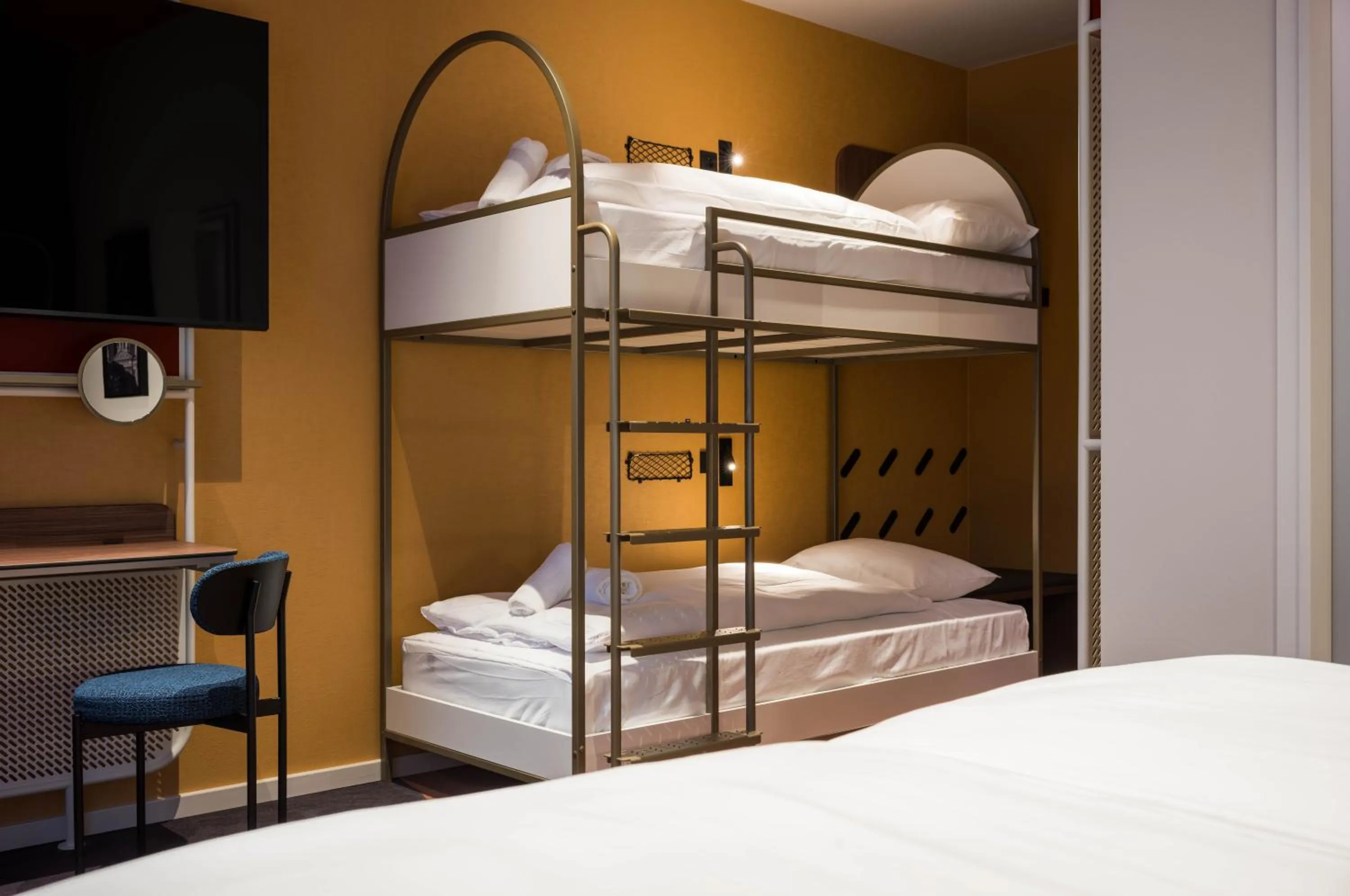 bunk bed, Bed in You Hotel Budapest - Handwritten Collection