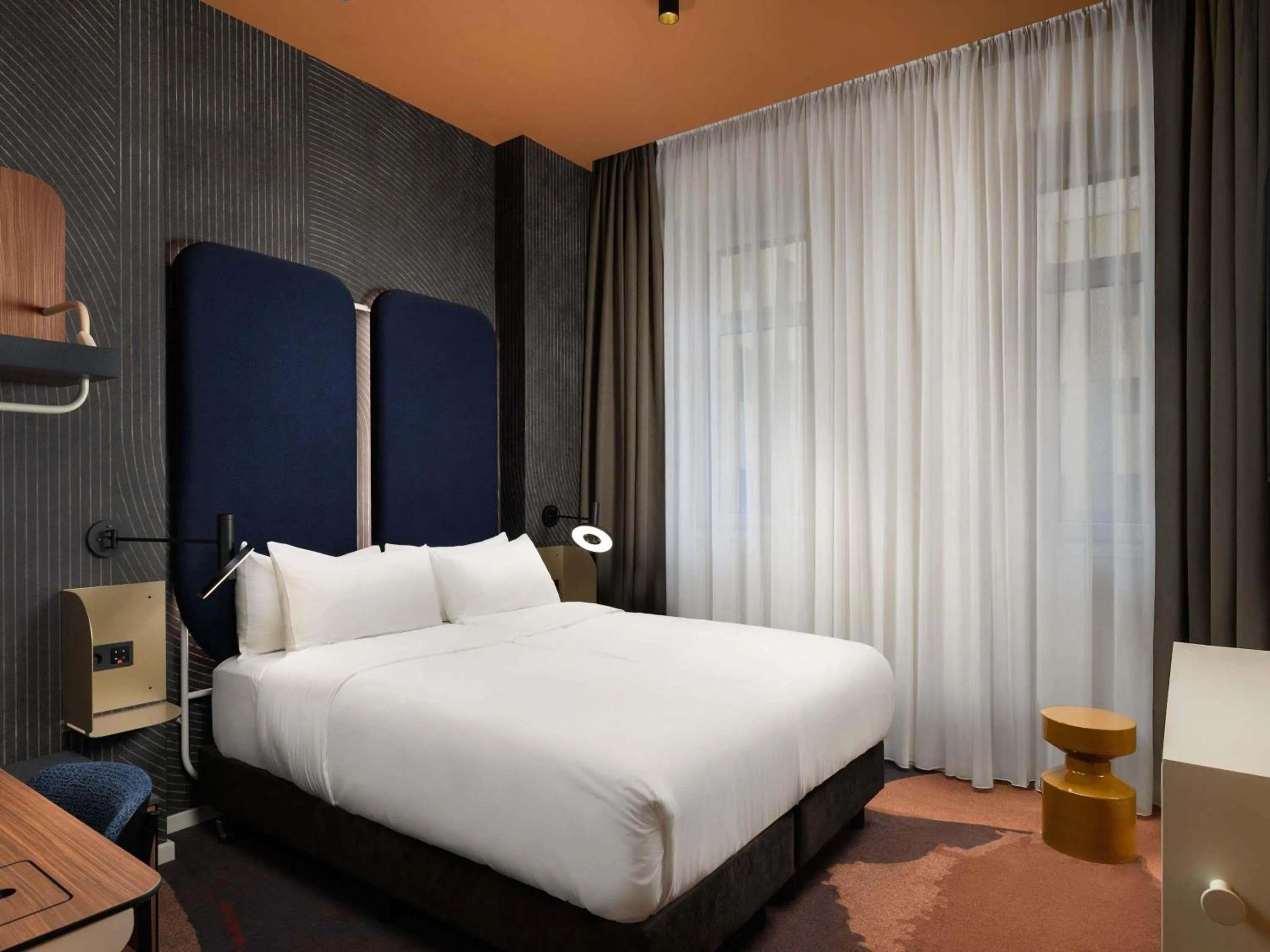 Bedroom, Bed in You Hotel Budapest - Handwritten Collection