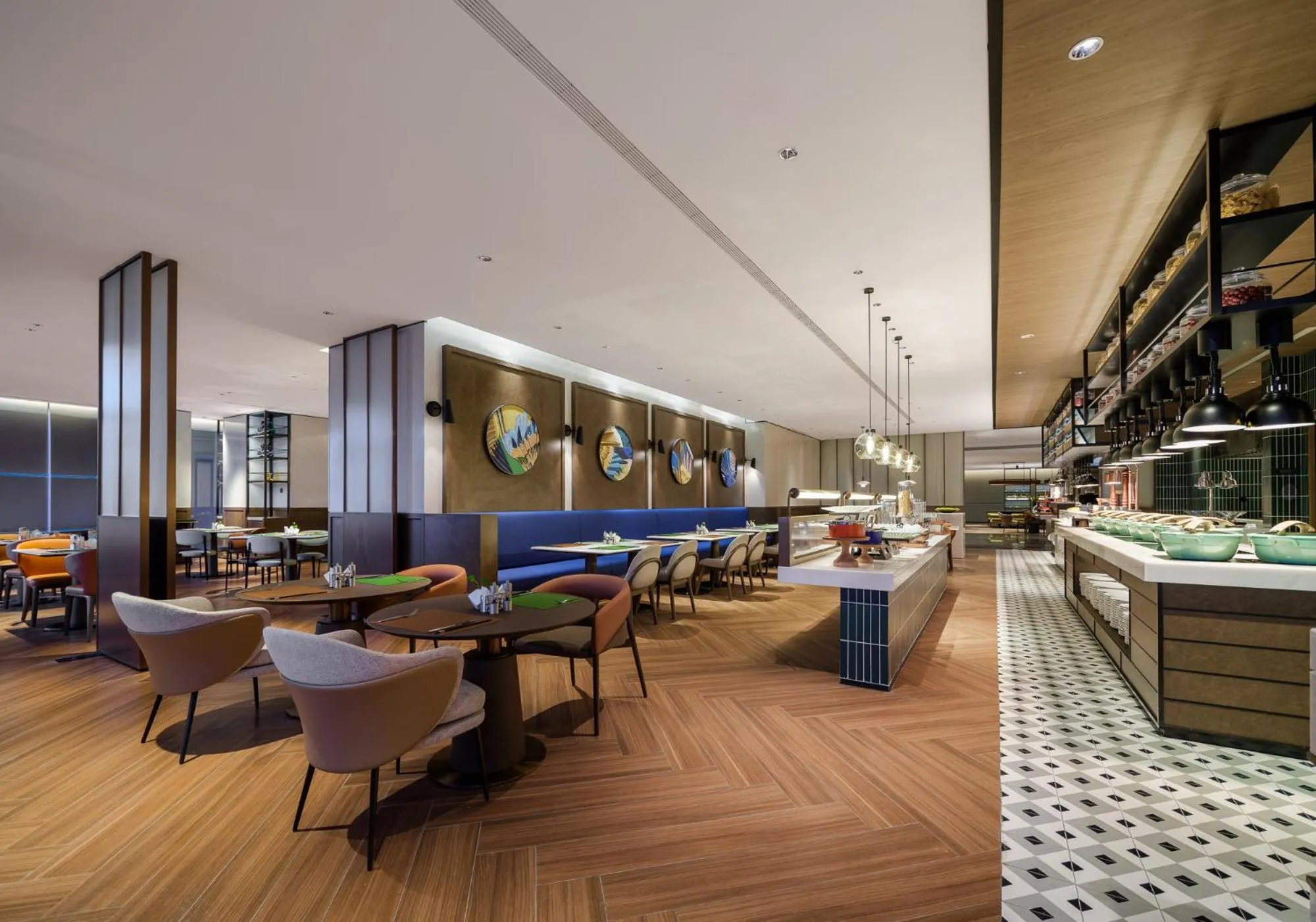 Restaurant/places to eat in Novotel Xiamen Downtown