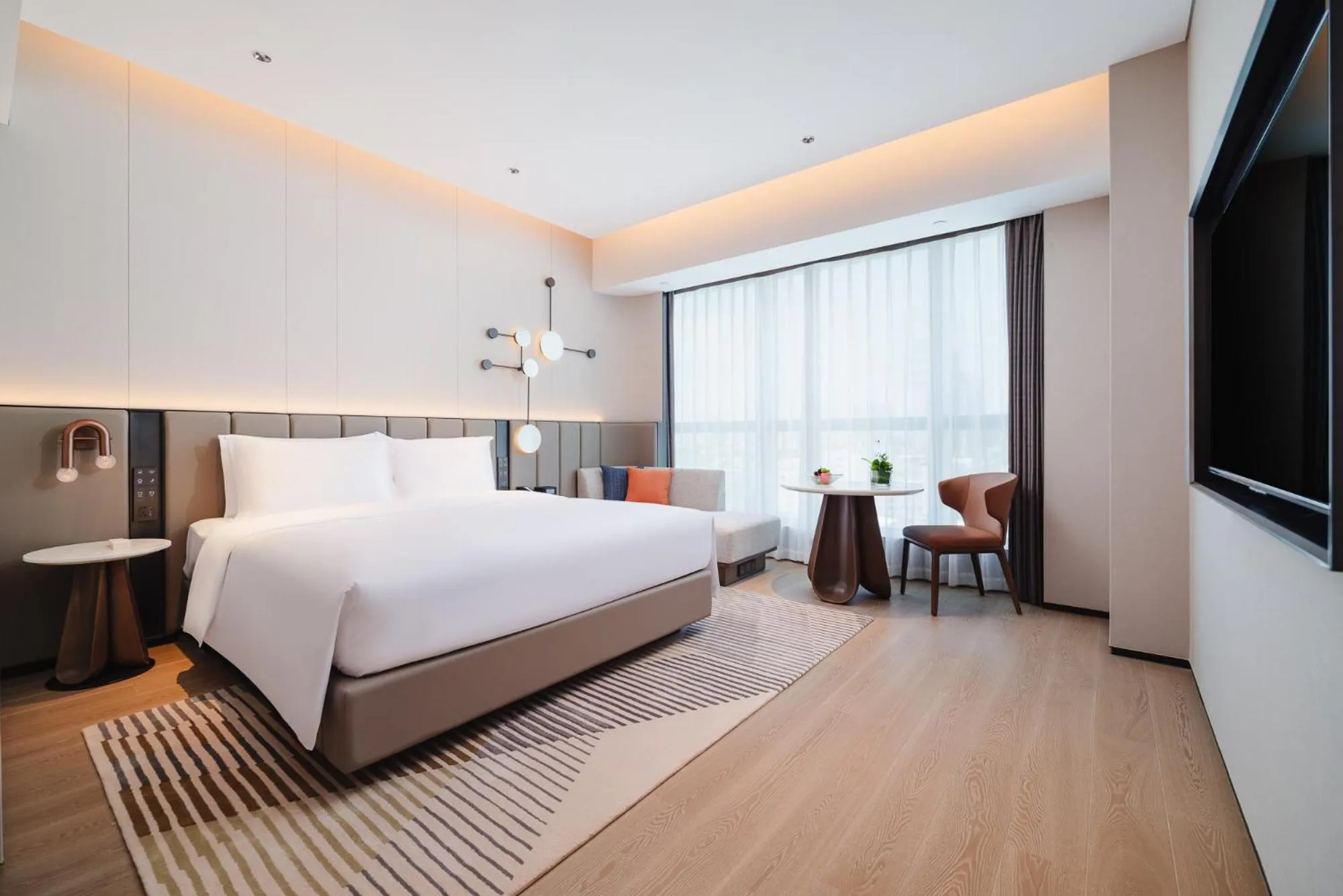 Bed in Novotel Xiamen Downtown