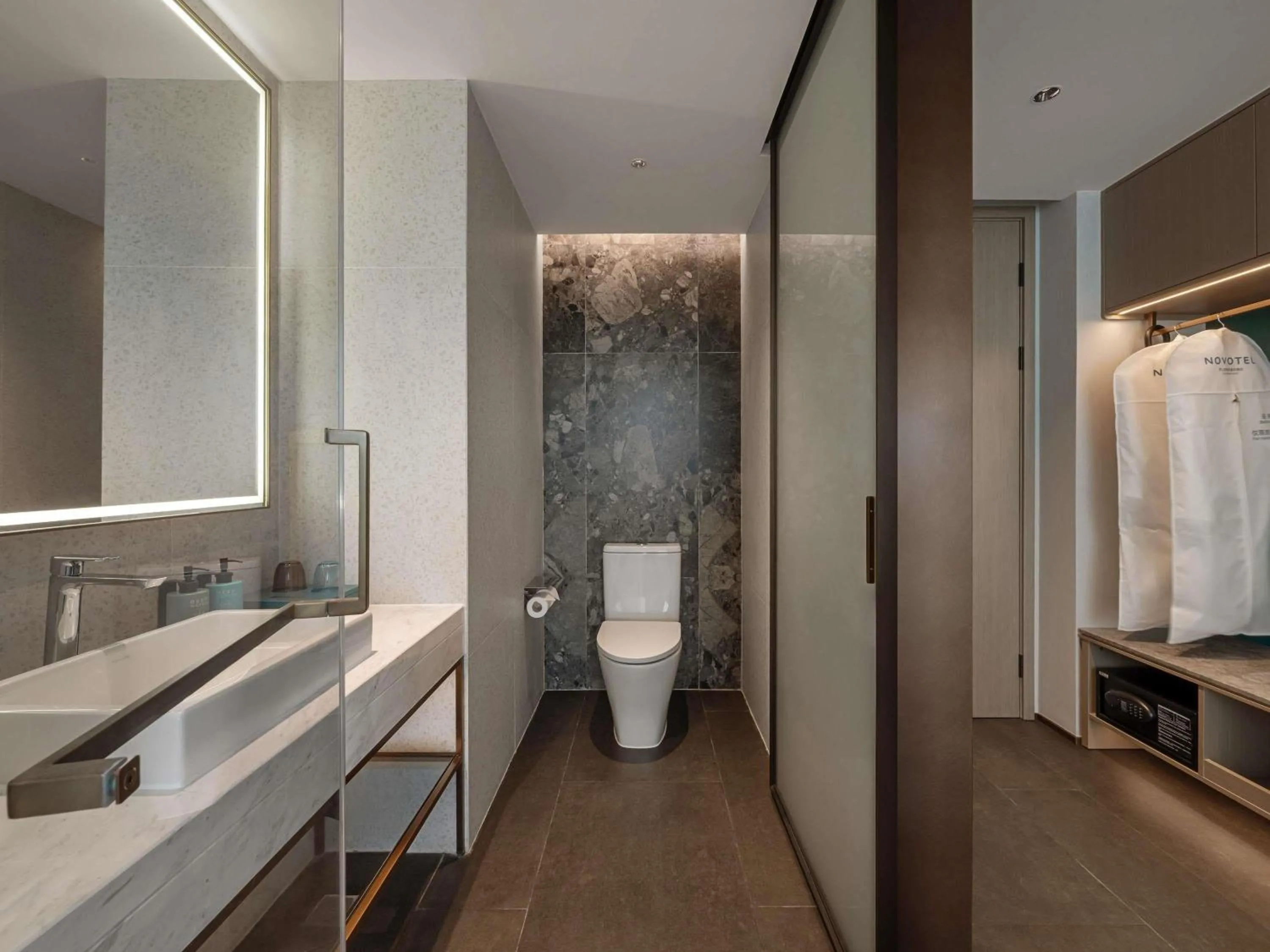 Bedroom in Novotel Kunshan East