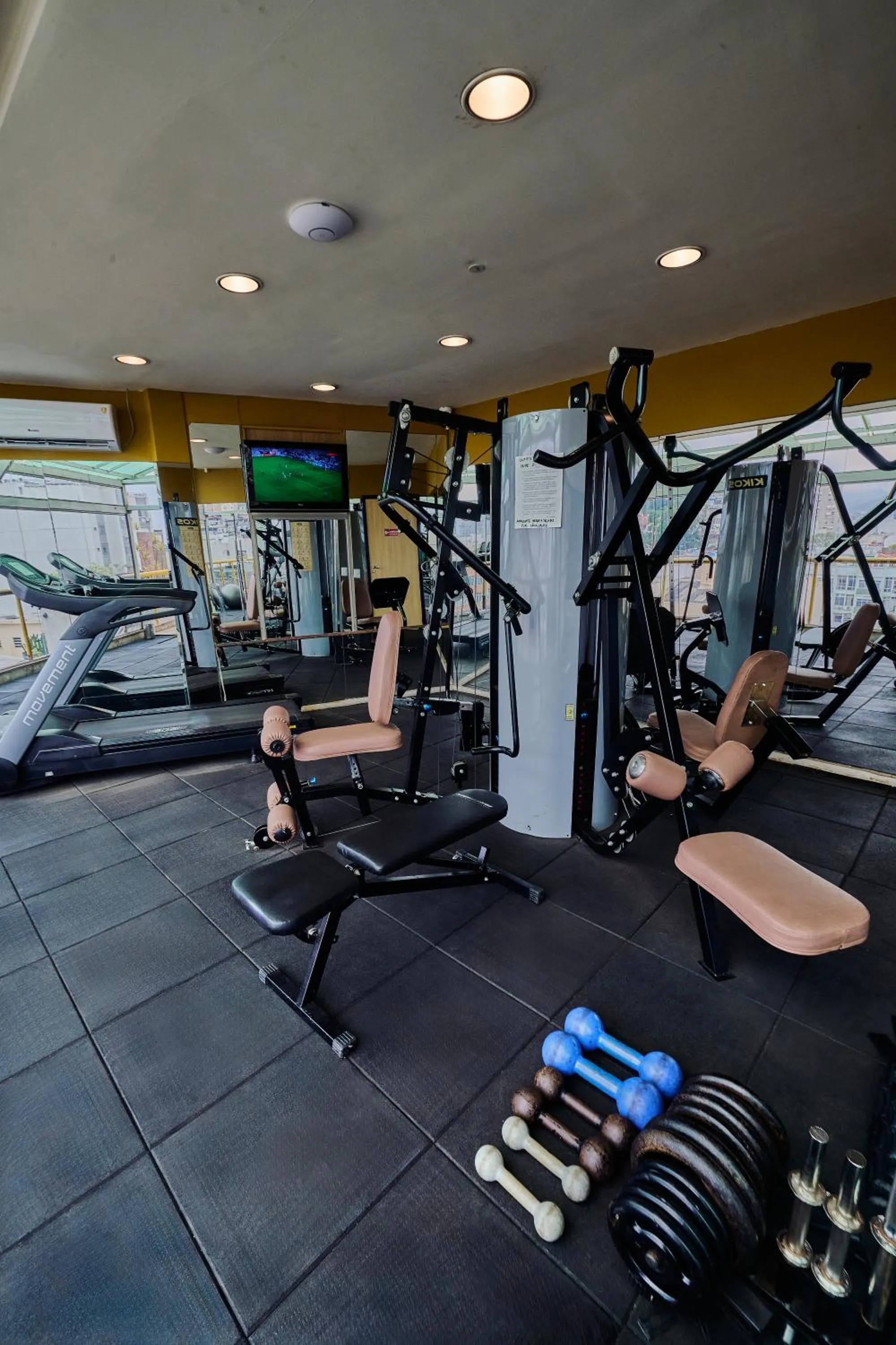 Fitness centre/facilities in South American Copacabana Hotel