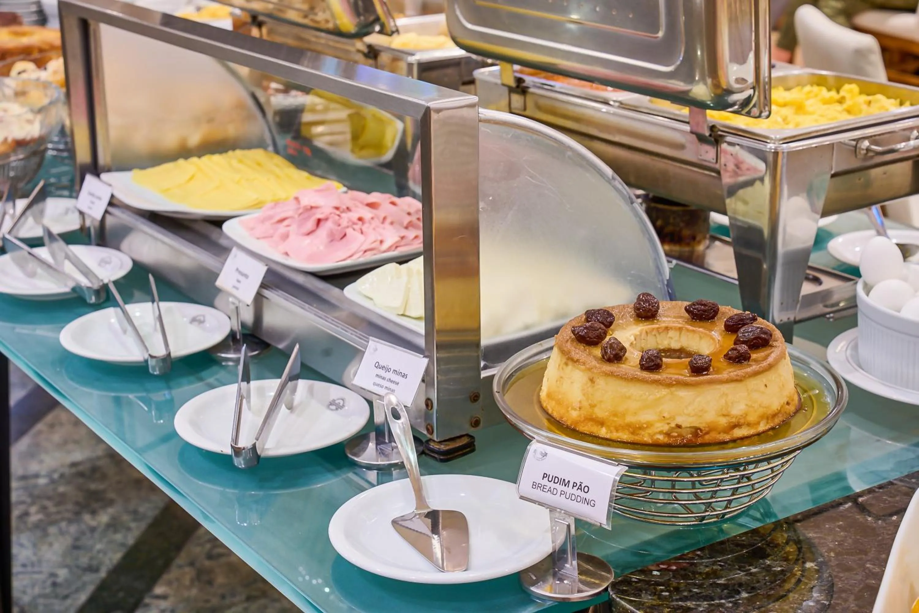 hair dresser in South American Copacabana Hotel