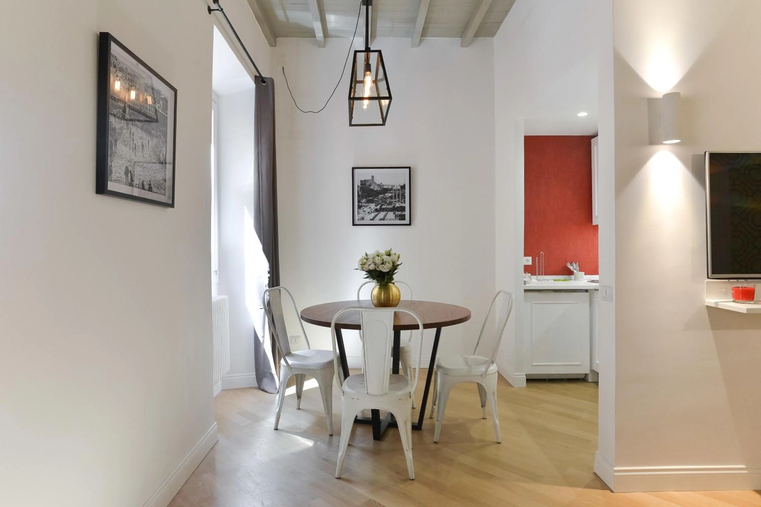 Day in EVE Luxury Apartments Pantheon